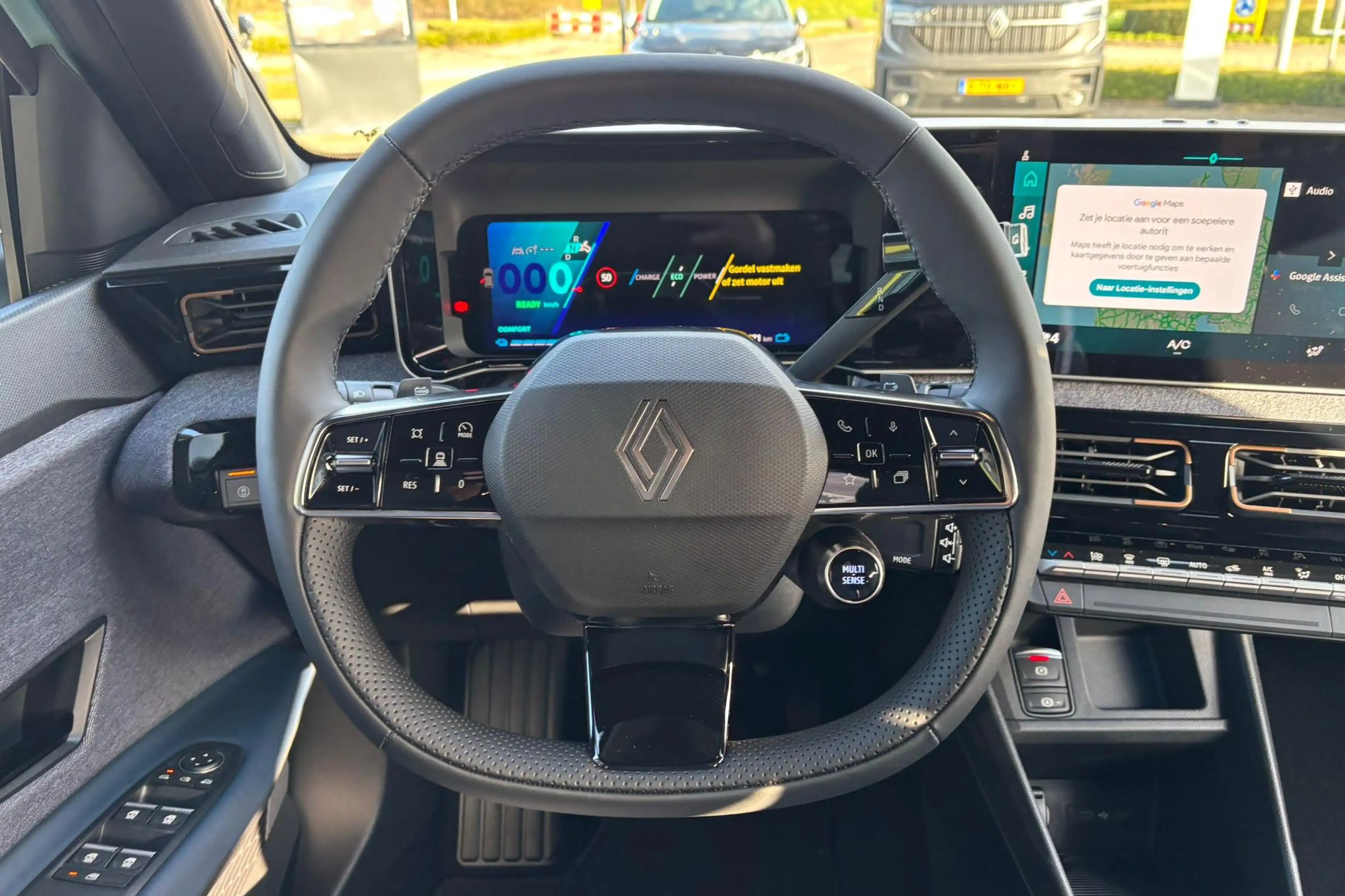 Renault R 4 comfort range techno 52 kWh | Camera | Cruis | Car — photo 11