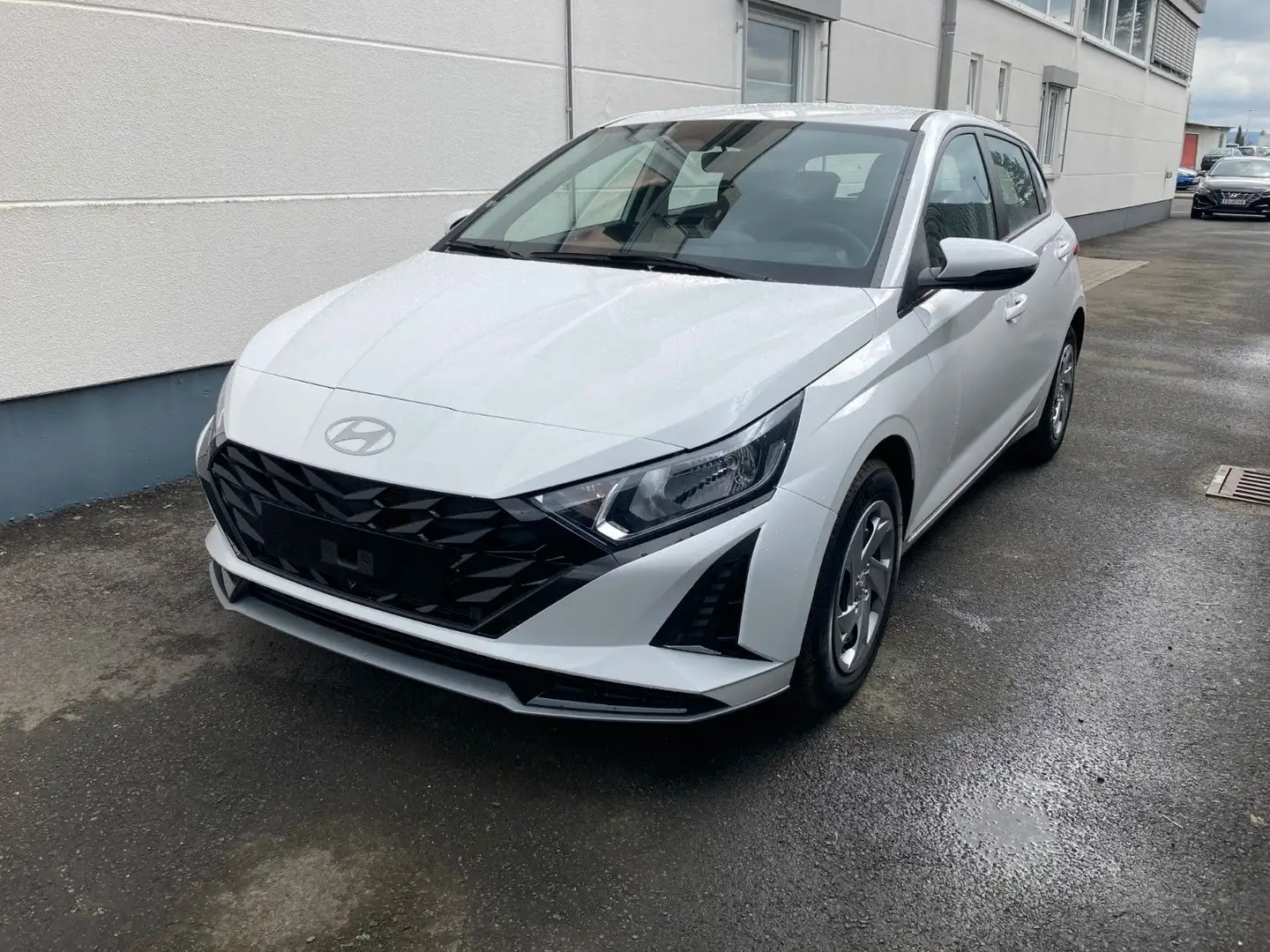 Hyundai i20 Select 1.0 T-GDI+NAVI+KAMERA+SITZHEIZUNG Weiß - 1