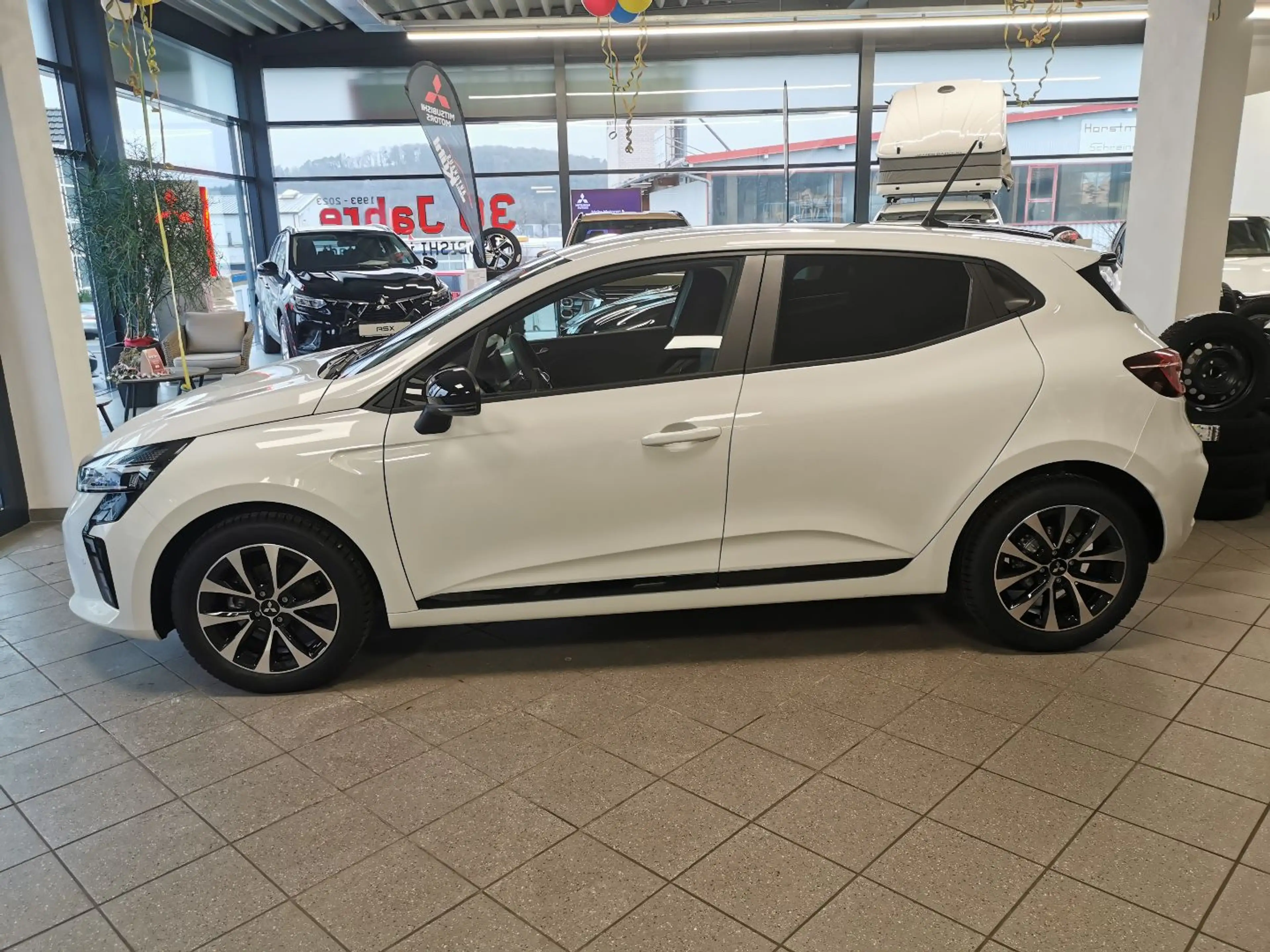 Mitsubishi Colt PLUS 1.0 Benziner 5-Gang Garantie bis 01/2029 — photo 3