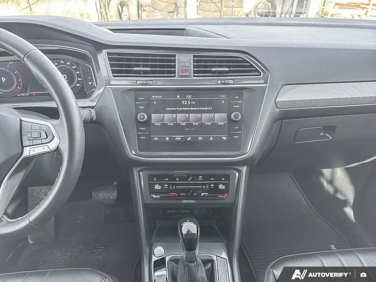 Volkswagen Tiguan снимка Volkswagen Tiguan
