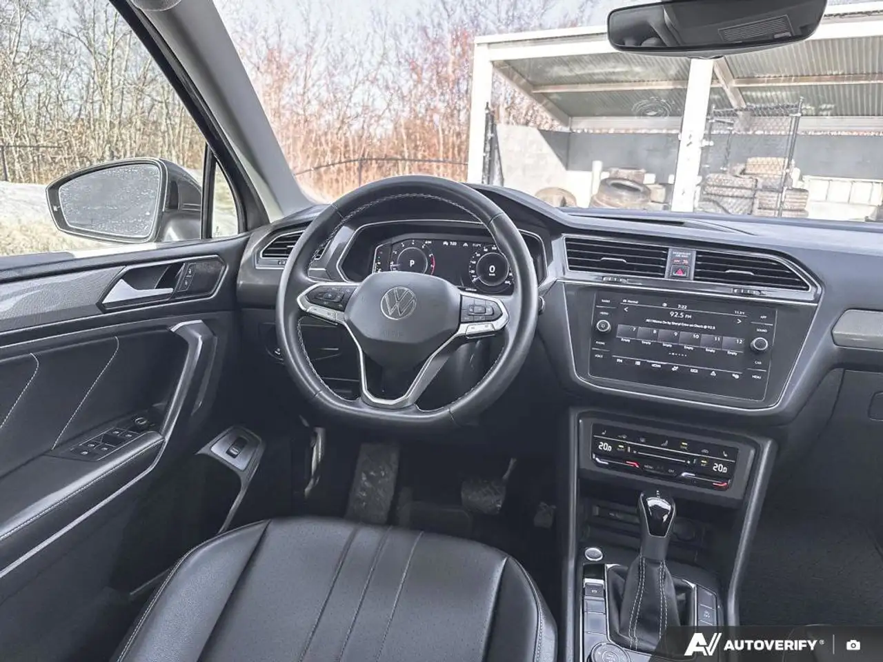 Volkswagen Tiguan снимка Volkswagen Tiguan