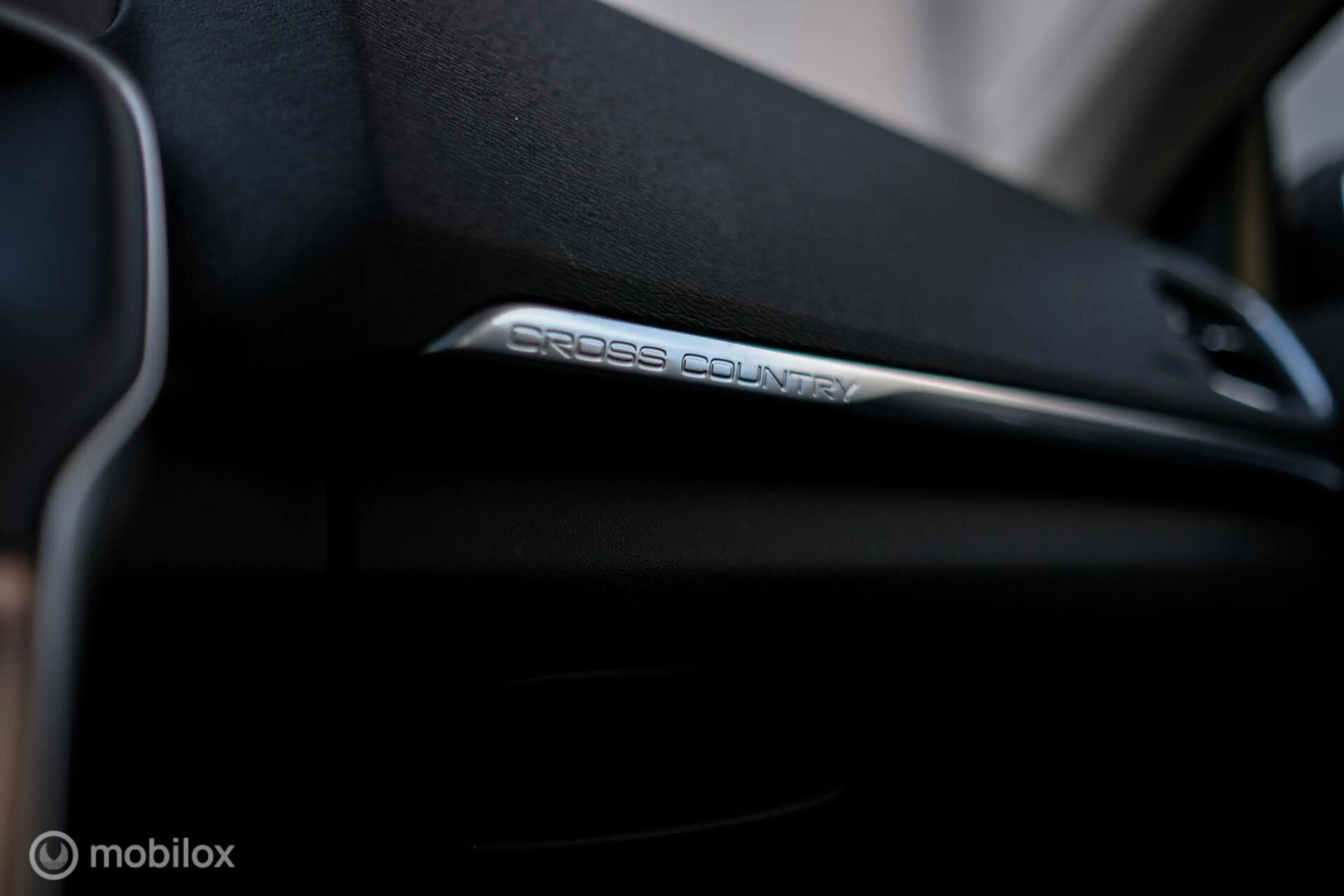 Volvo V40 Cross Country 1.5 T3 Polar+ Automaat | Trekhaak | Panorama | LED — photo 35