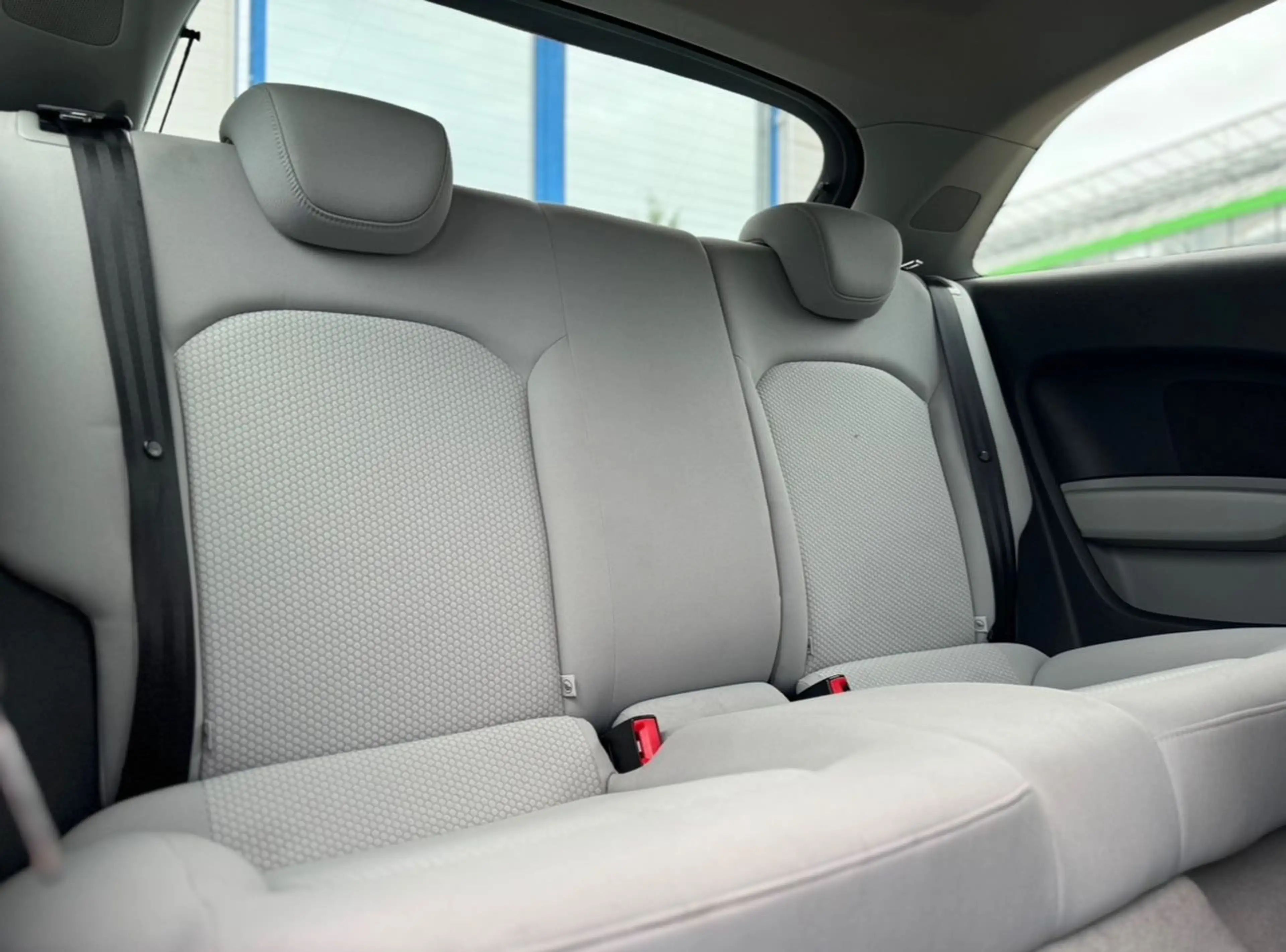 Audi A1 attraction*KLIMA*NAVI*BLUET*START/STOP*TÜV* — photo 13