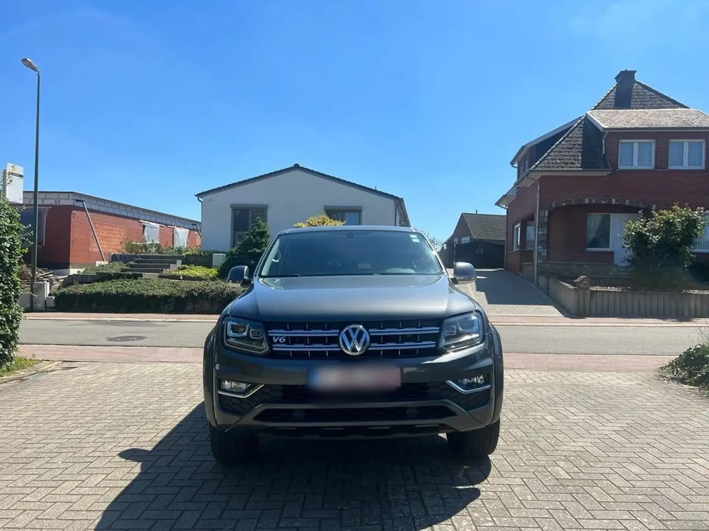 Volkswagen Amarok 3.0 V6TDI (225pk) Highline Szary - 2