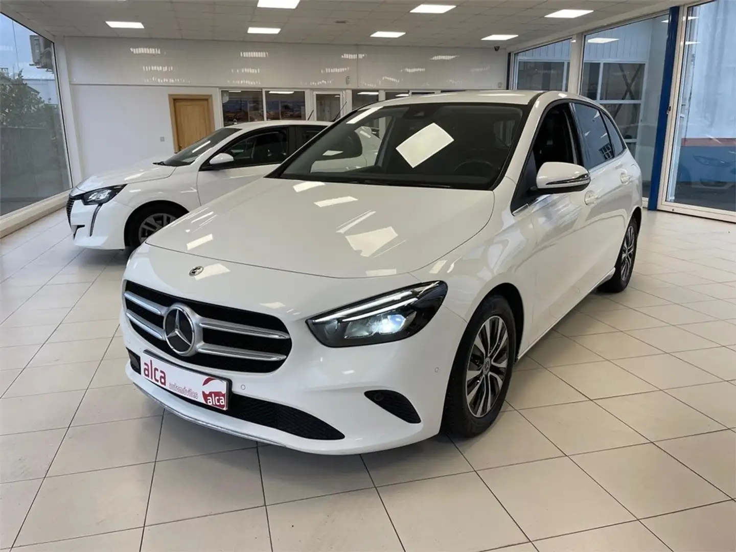 Mercedes-Benz B 200 200d 8G-DCT - 1