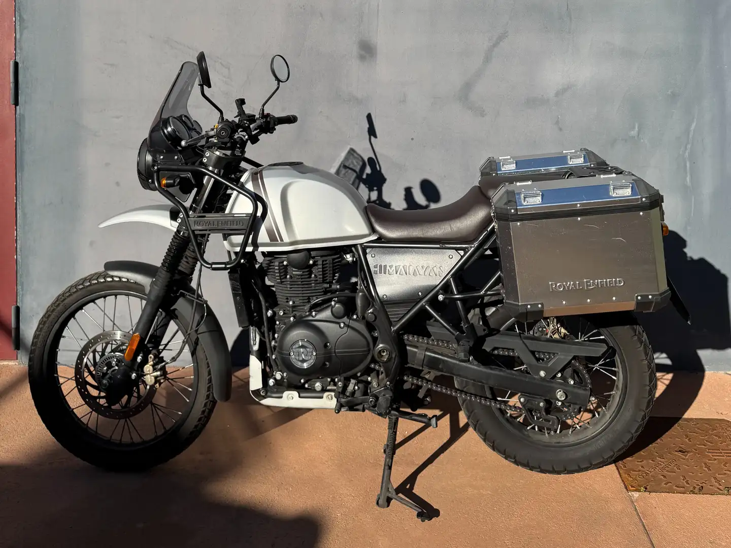 Royal Enfield Himalayan Argintiu - 2