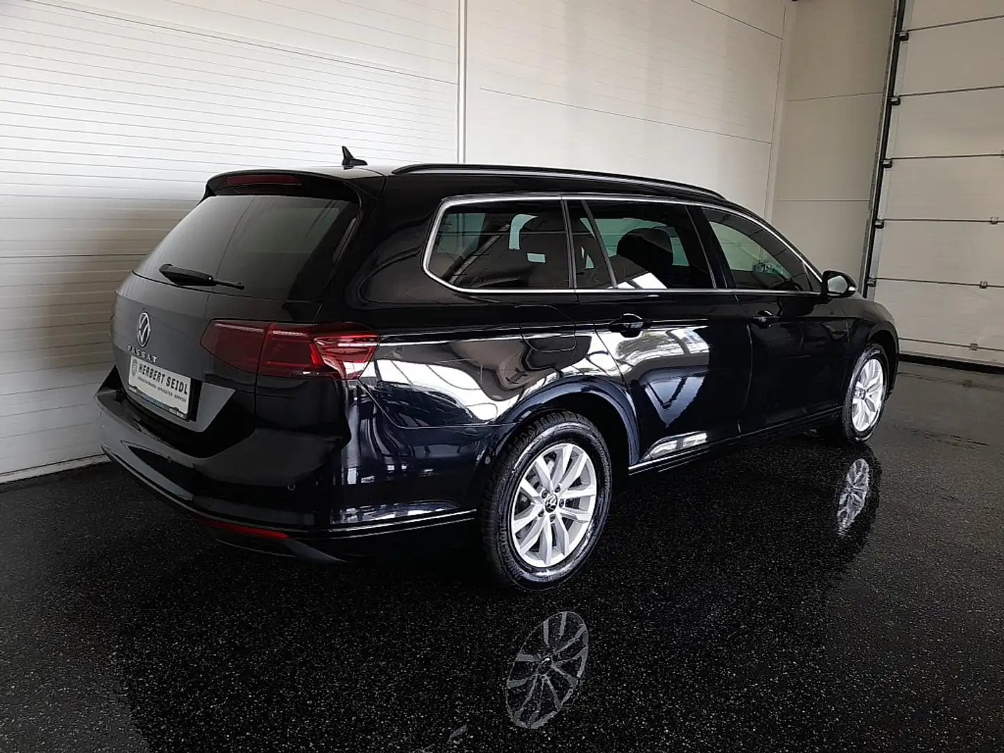 Volkswagen Passat Variant BUSINESS 2,0 TDI *MATRIX-LED / NAVI / ACC / KAM... Schwarz - 2