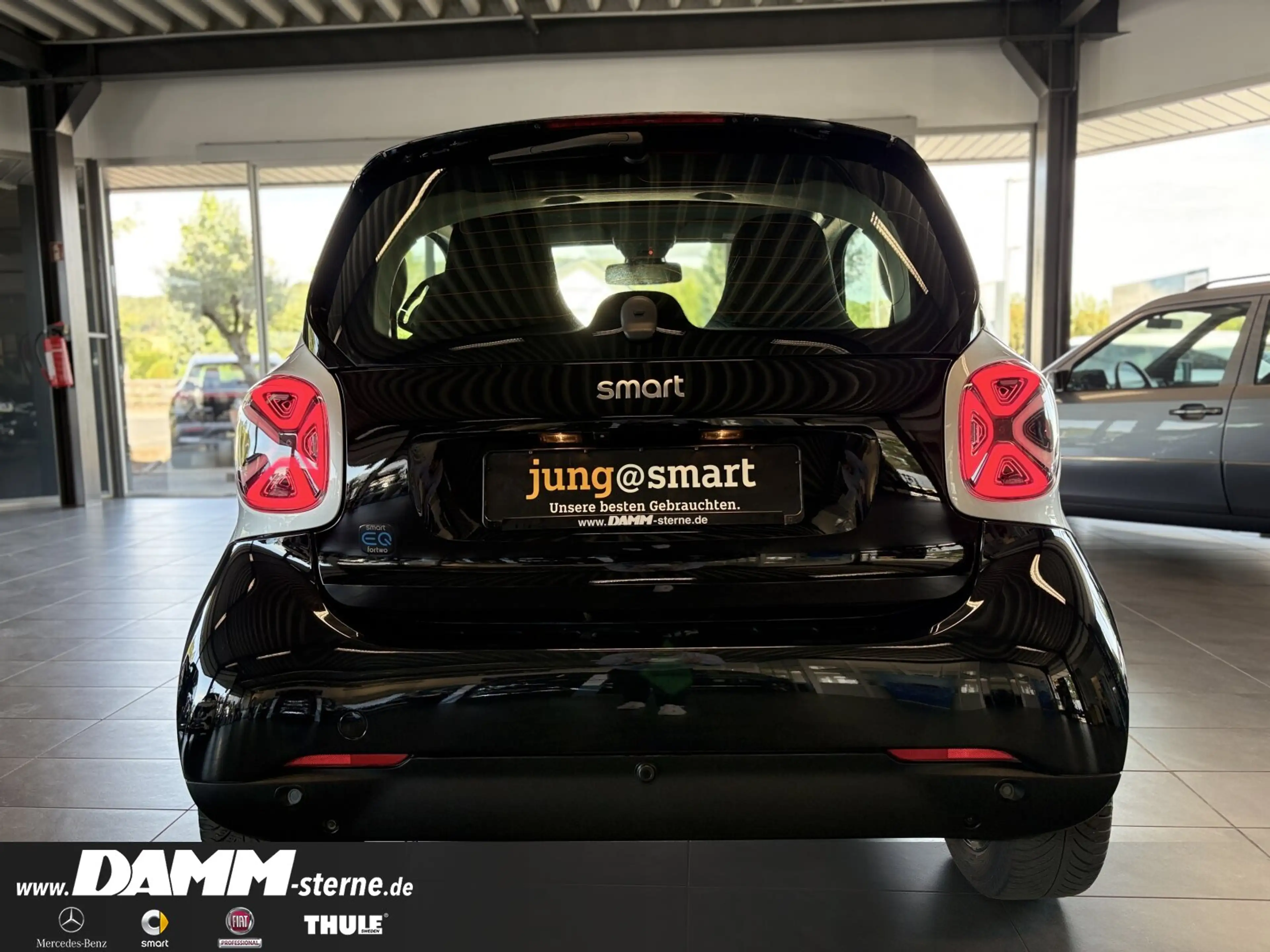 smart forTwo EQ fortwo Passion/Exclusive/22 kW/LED/Winter-P. BC — photo 4
