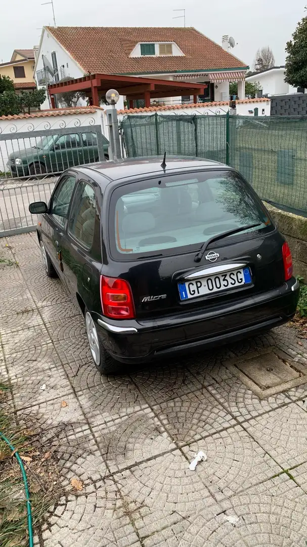 Nissan Micra 3p 1.0 Matic Negro - 1