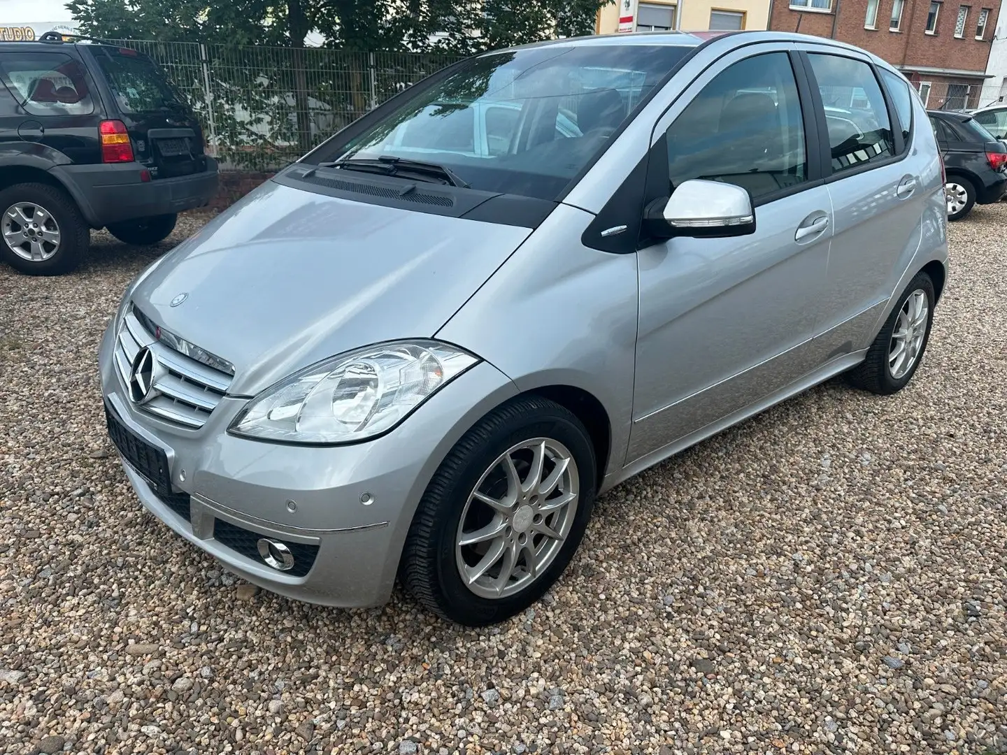 Mercedes-Benz A 160 Avantgarde Automatik Teilleder/PDC Silber - 2