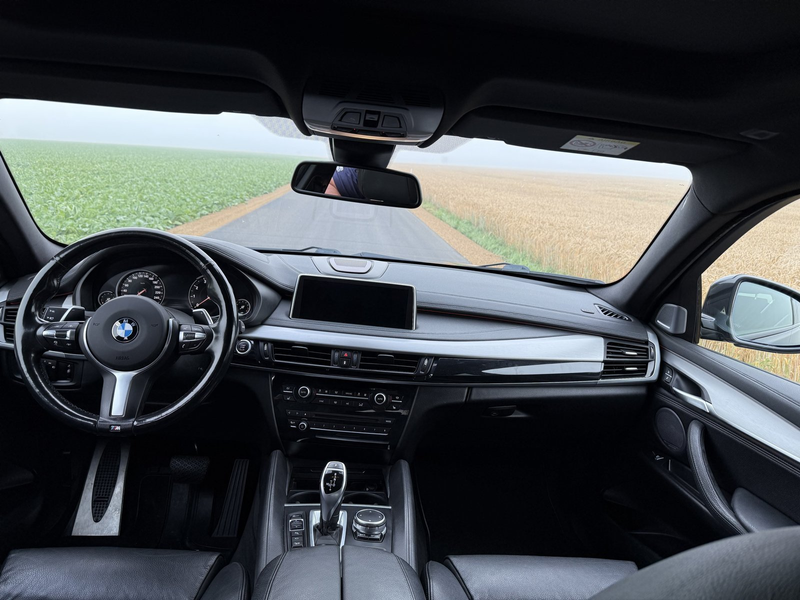 BMW X6 xDrive 50i B&O 360° AHK S-Dach SpoSi ACC BLIS — photo 3