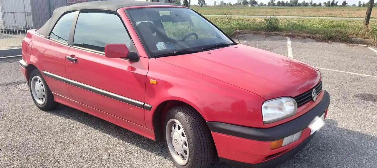 Volkswagen Golf Cabriolet 1,6 benz, foto 2