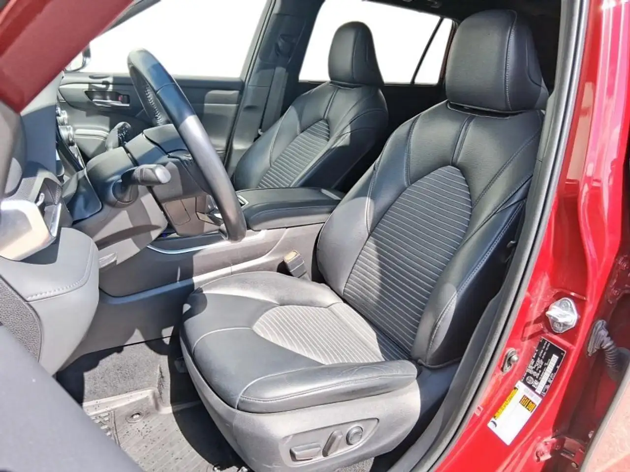 Toyota Highlander снимка Toyota Highlander