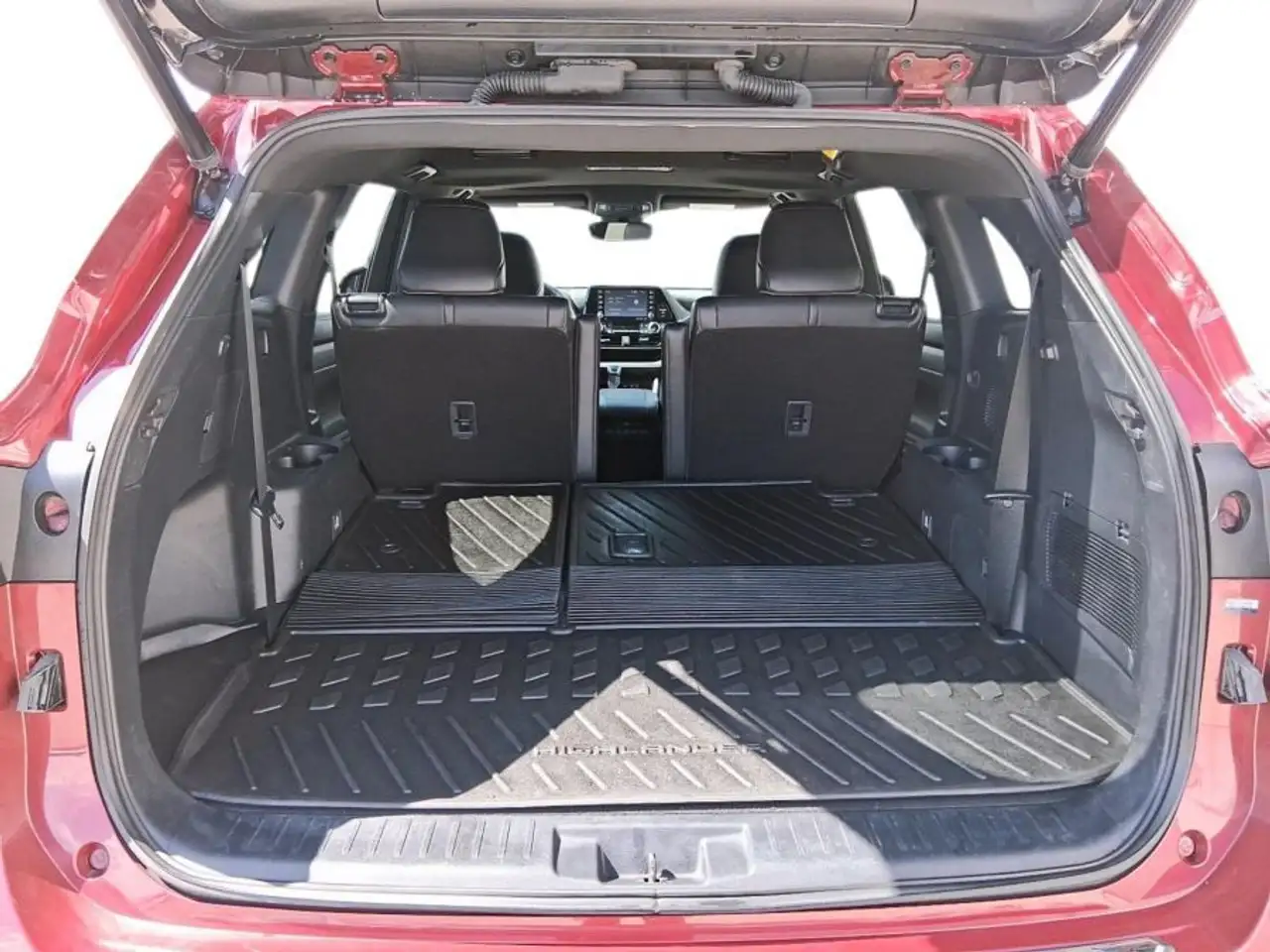 Toyota Highlander снимка Toyota Highlander
