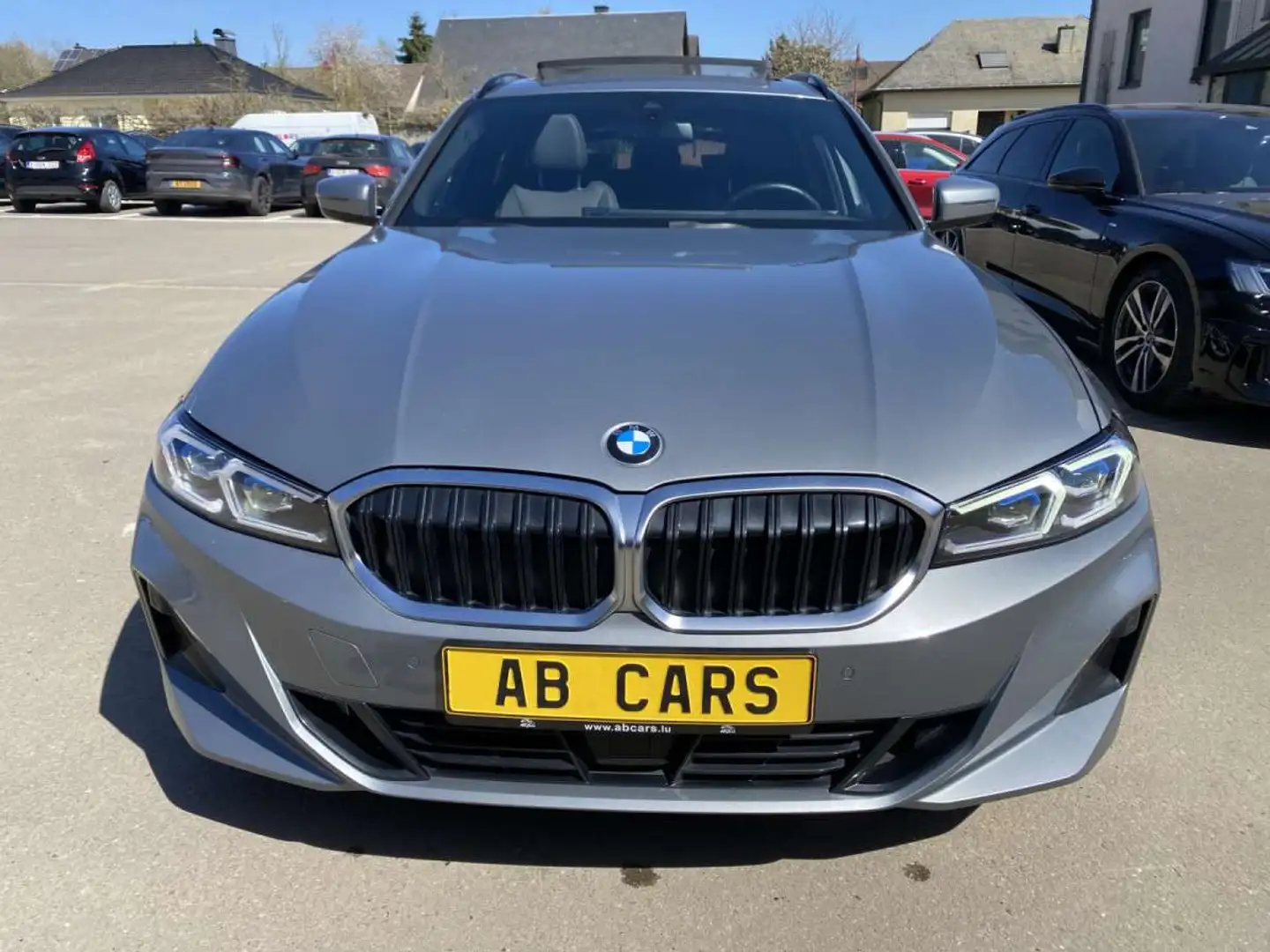 BMW 318 318d A G21 Touring Pano - ACC - Keyless- Harman Ka Gris - 2