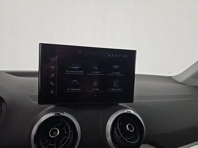 Audi Q2 view 14