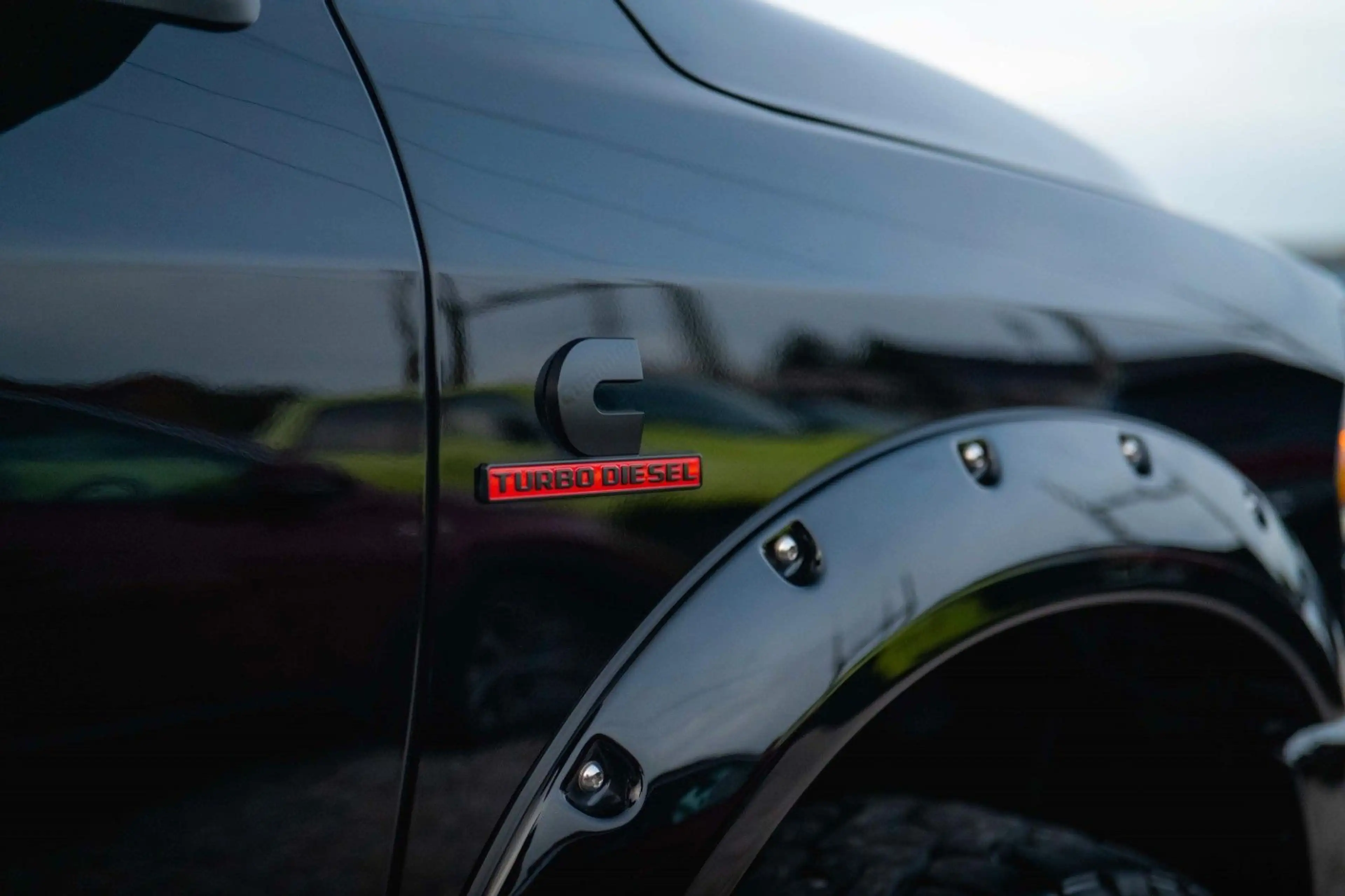 Dodge RAM 3500 HEAVY DUTY 6.7 Cummins Laramie Night — photo 9
