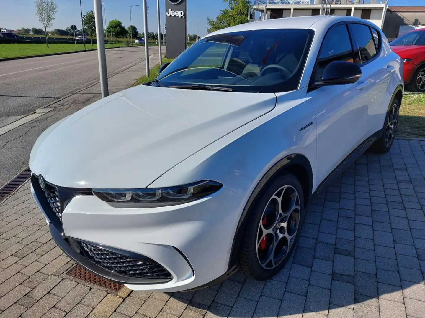 Alfa Romeo Tonale 1.5 160 CV MHEV TCT7 Veloce Bianco - 2