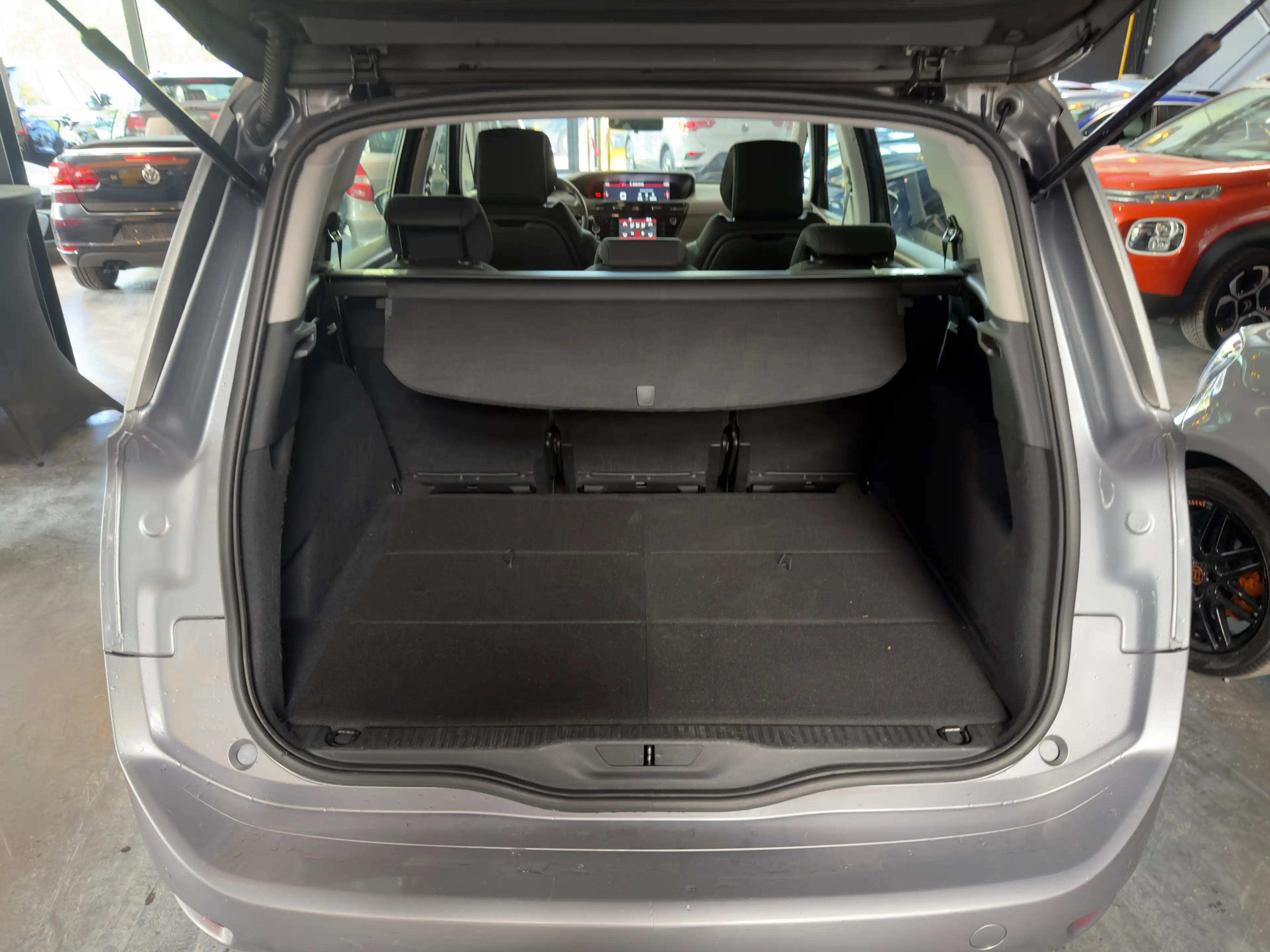 Citroen C4 Picasso C4 Picasso 1.6 BlueHDi Business Lounge S/12 mois de garantie — photo 7