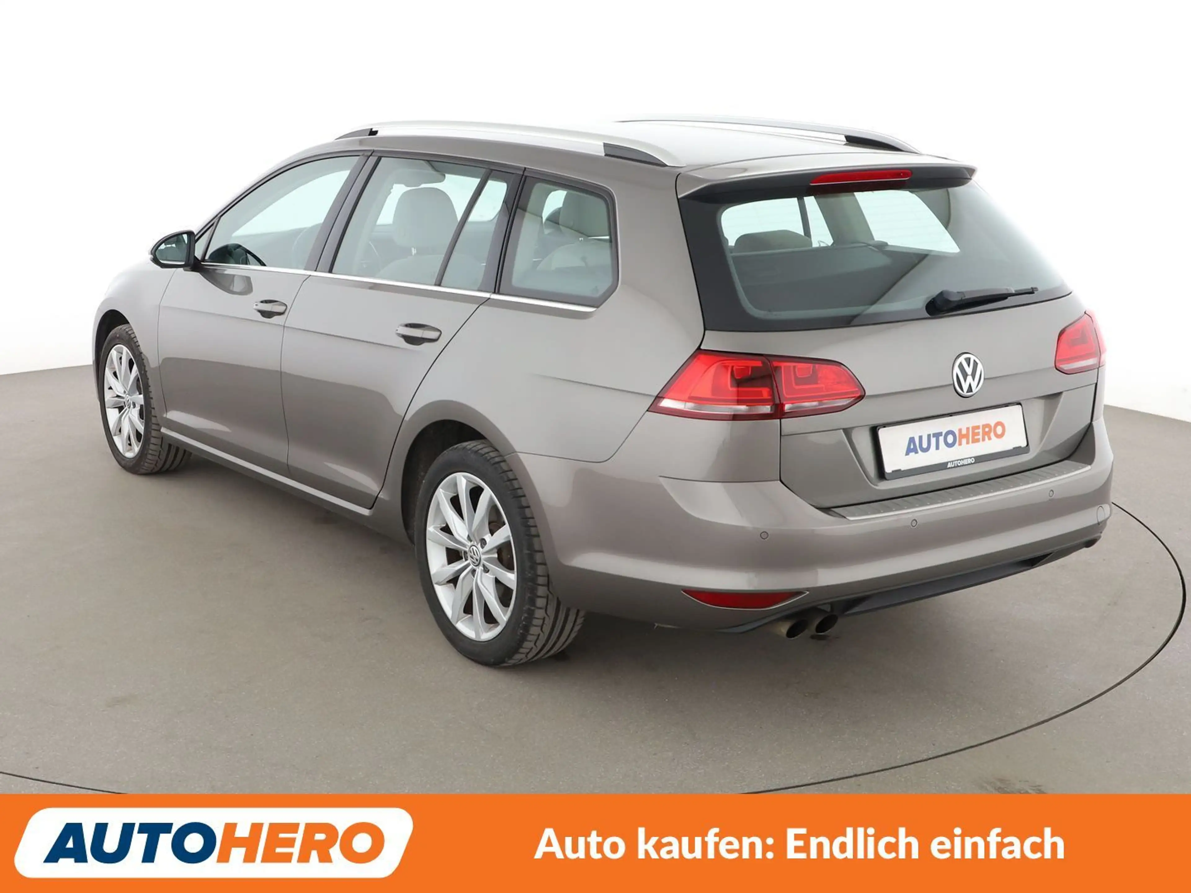 Volkswagen Golf 1.4 TSI Highline BMT Aut.*XENON*ACC*CAM* — photo 4
