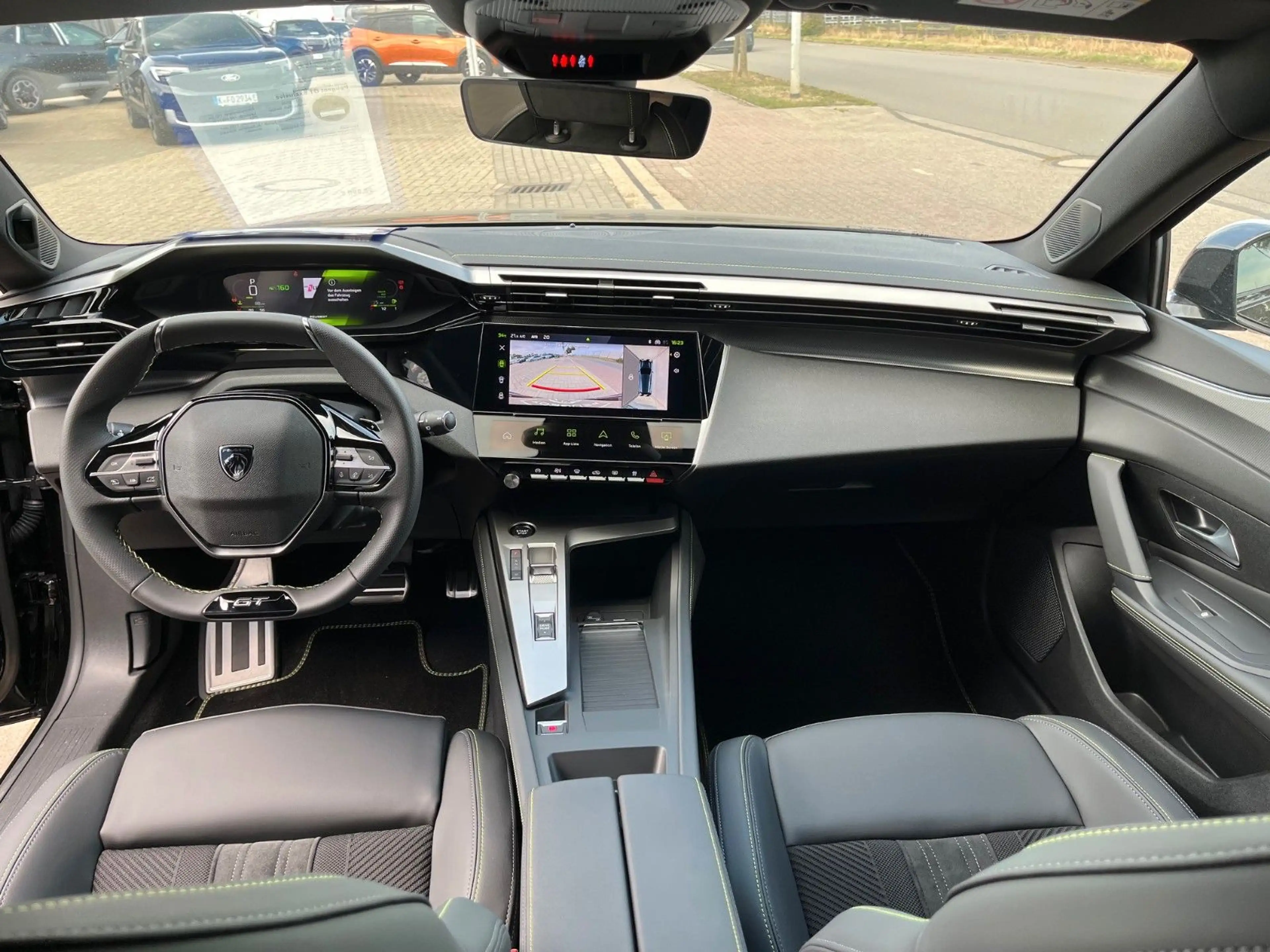 Peugeot 308 SW GT Exclusive — photo 5