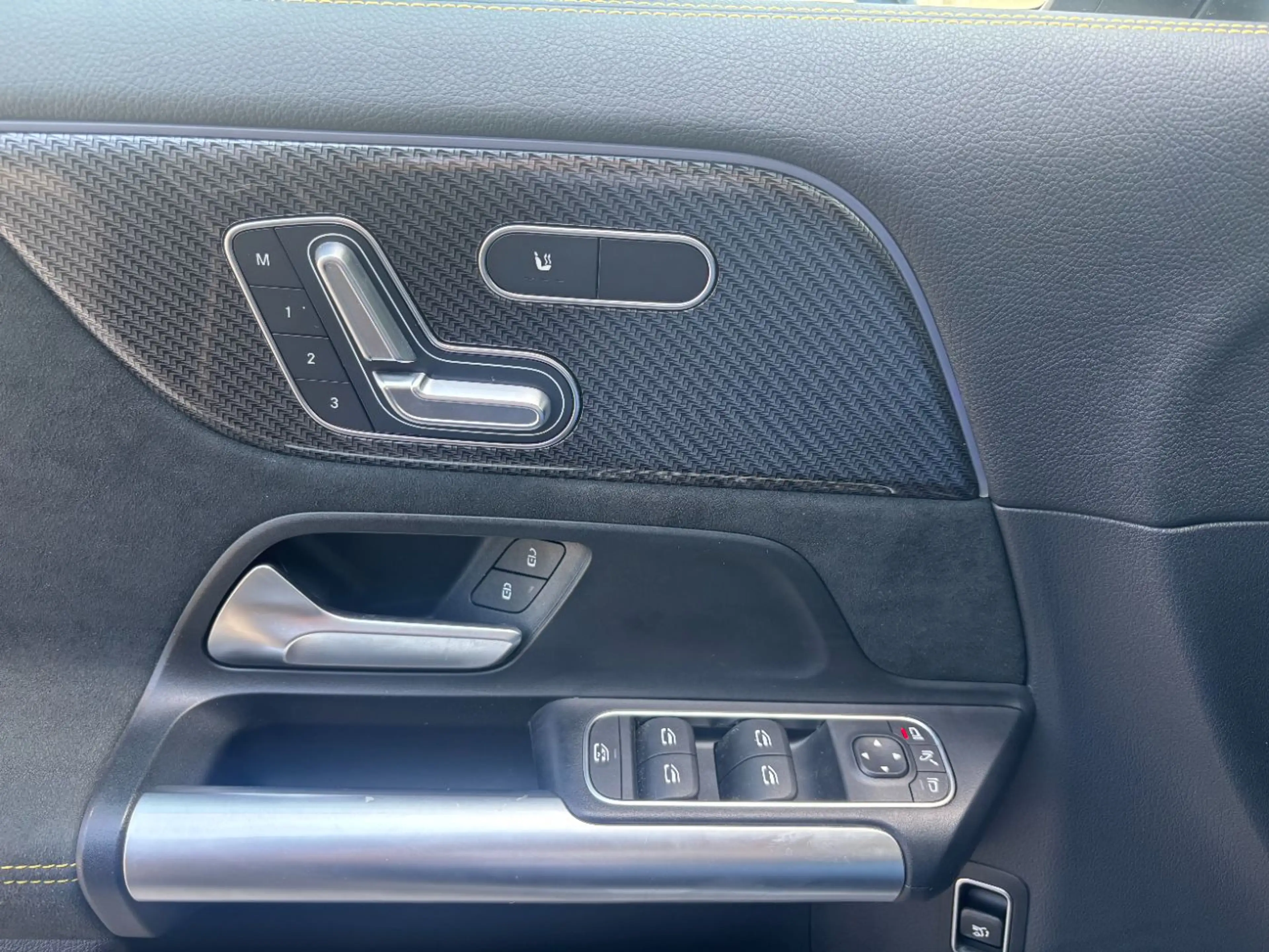 Mercedes-Benz GLA 45 AMG AMG GLA 45 S 4MATIC+ AMG KeyGo MBUX PTS — photo 6