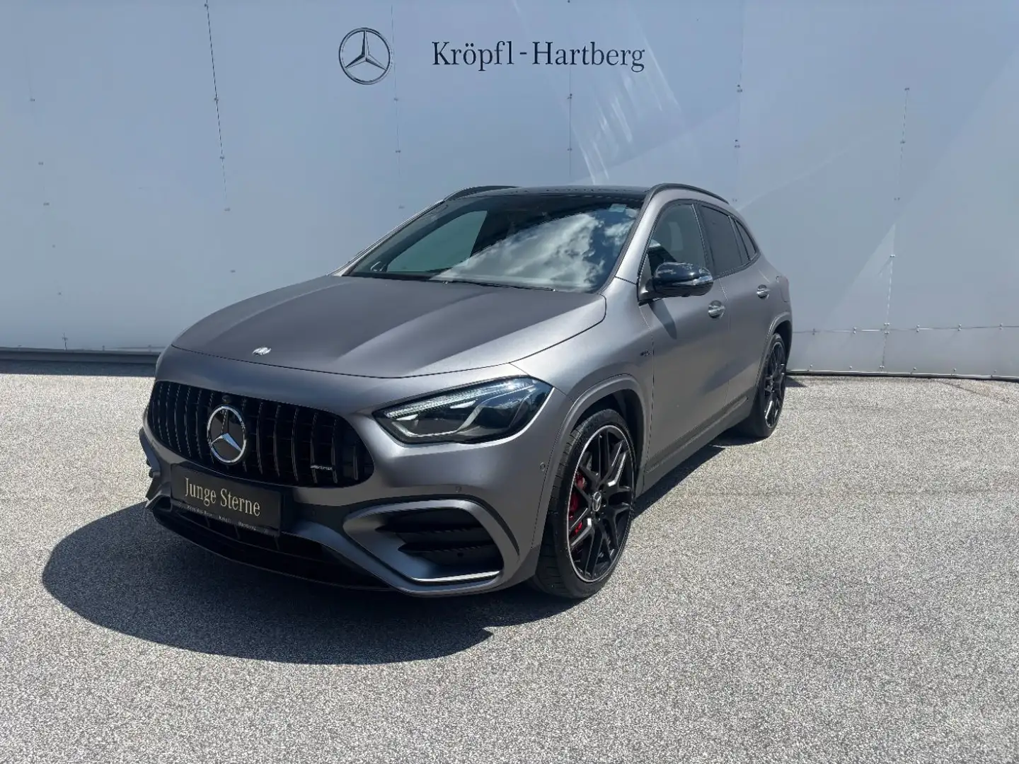 Mercedes-Benz GLA 45 AMG AMG GLA 45 S 4MATIC+ AMG KeyGo MBUX PTS Grau - 2