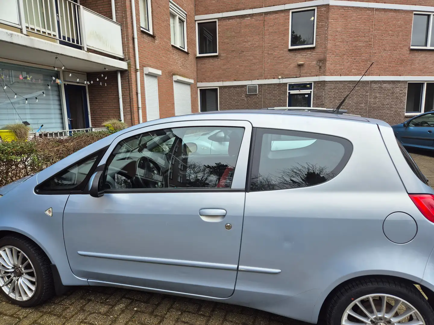 Mitsubishi Colt Colt 1.3 Inform Blauw - 2