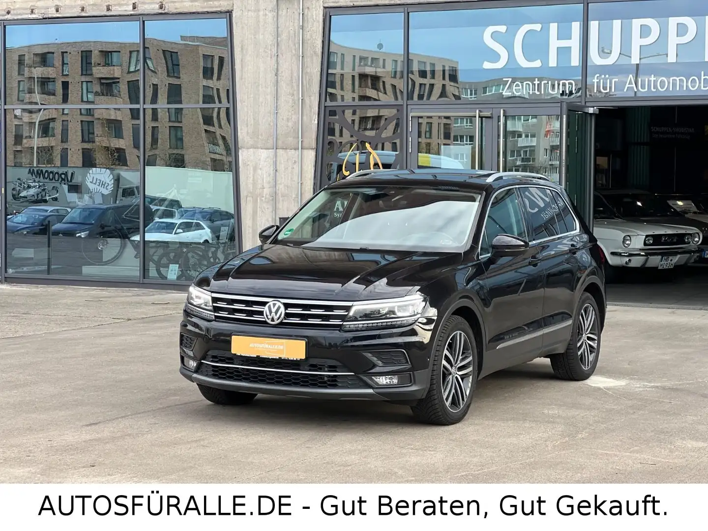 Volkswagen Tiguan *Highline*BMT*Panor.*SD*SH*AHK*Mwst*TOP! Schwarz - 1