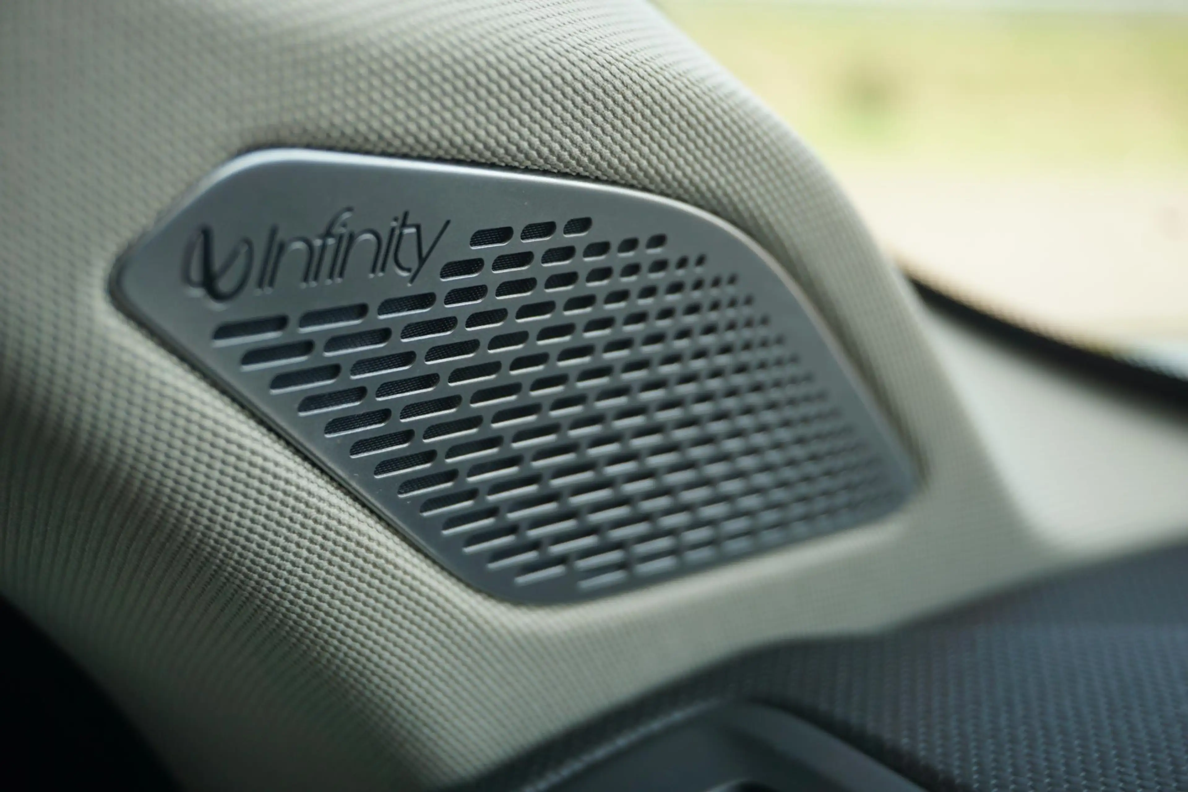 Lynk & Co 01 1.5 | Trekhaak — photo 19