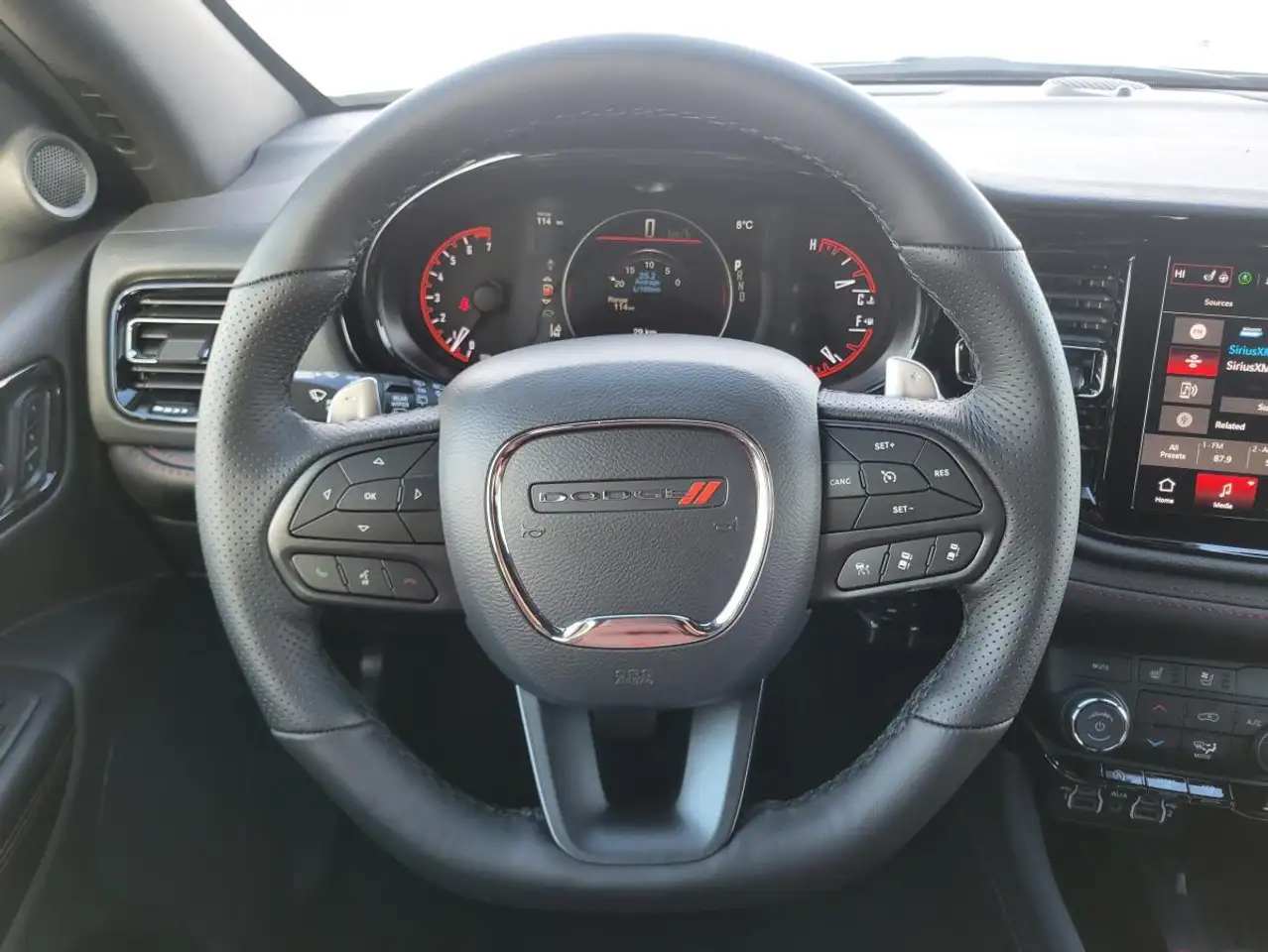 Dodge Durango снимка Dodge Durango