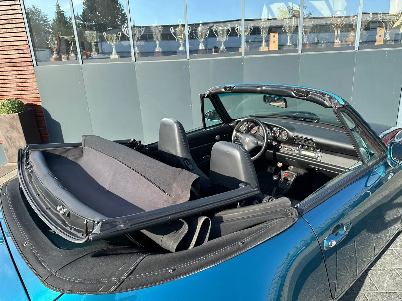 Porsche 993 Carrera Cabrio, foto 8