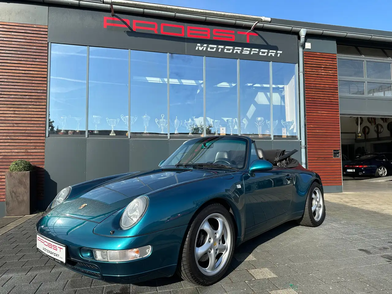 Porsche 993 Carrera Cabrio, foto 3