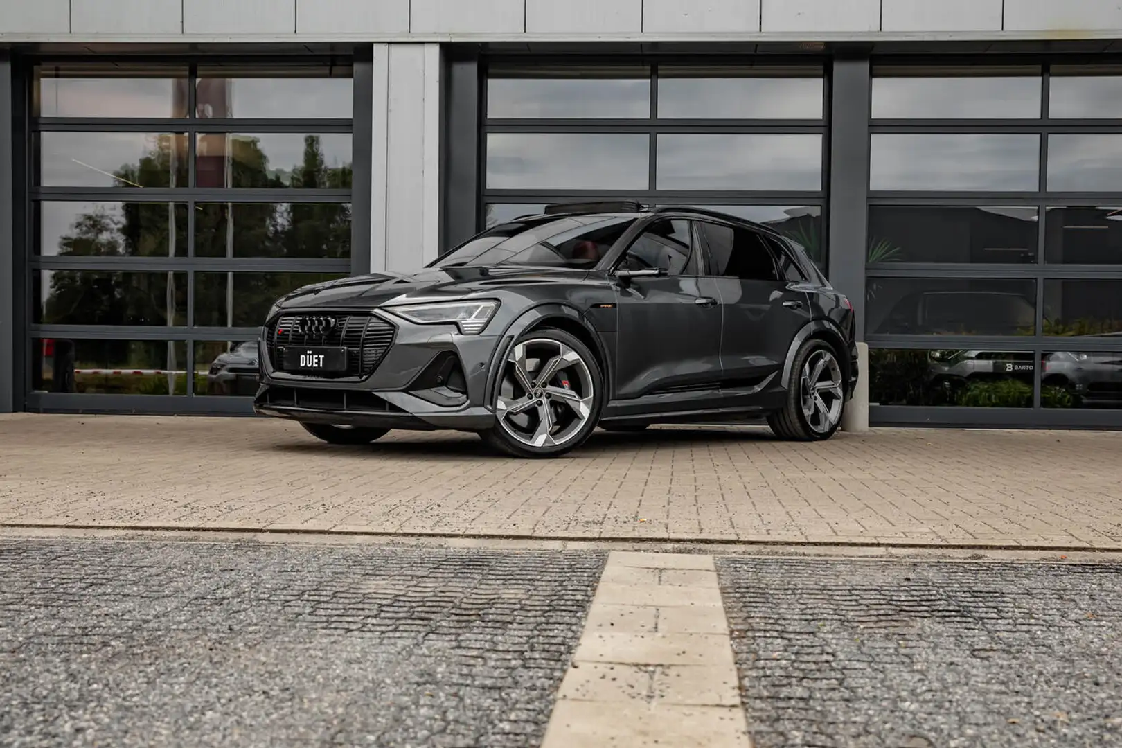 Audi e-tron S - Pano - ACC - Virt. spiegels - B&O - Leder -... Grijs - 1