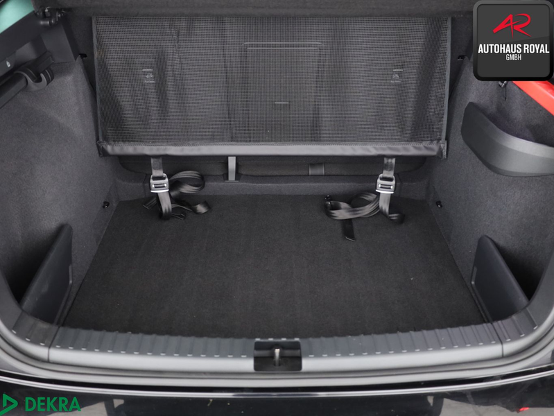 Skoda Karoq 2.0 TDI 4x4 SPORTLINE MATRIX,360°,MEMORY — photo 12