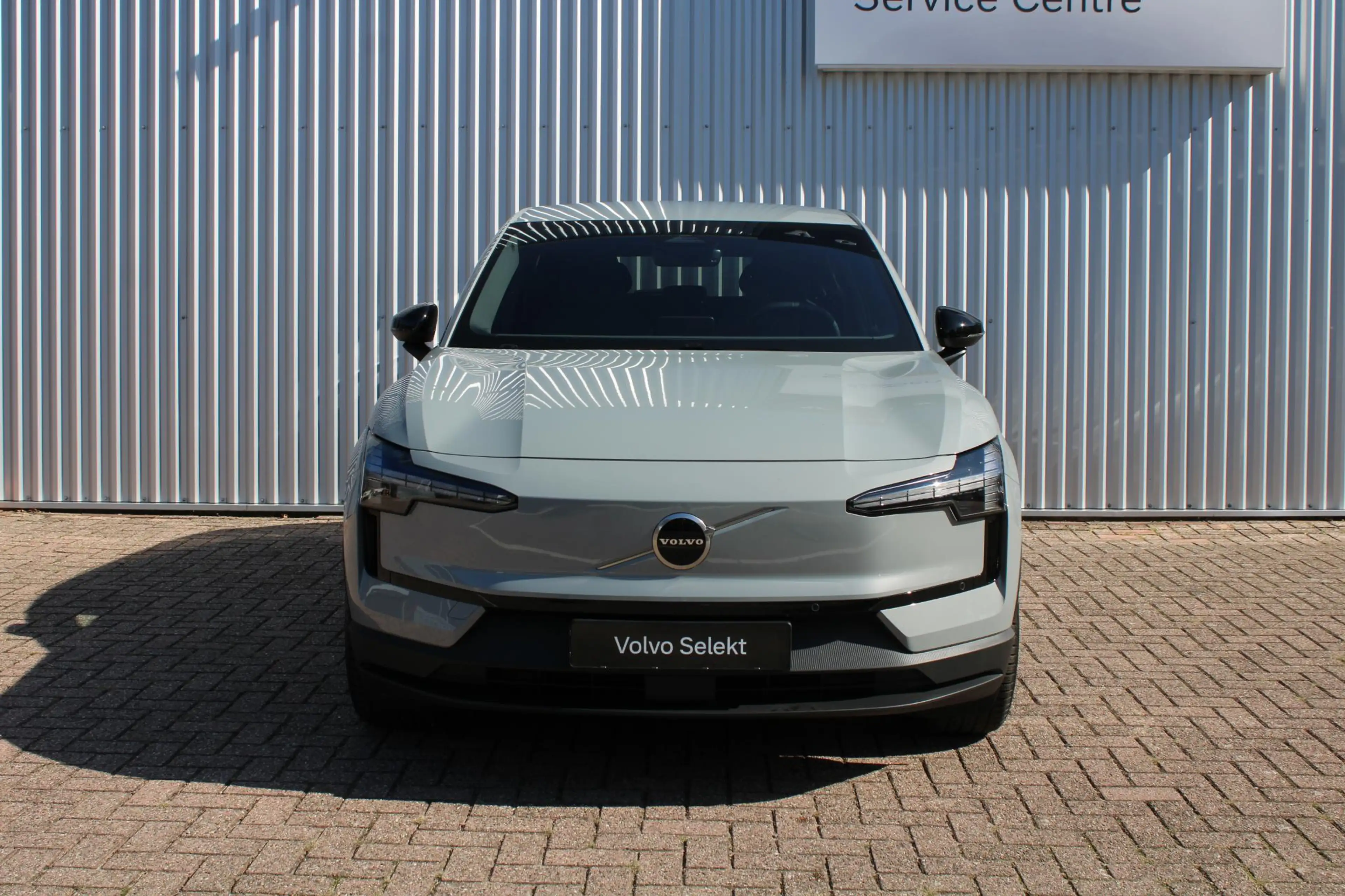 Volvo EX30 Single Motor Extended Range Plus 69 kWh | Verwarmb — photo 3