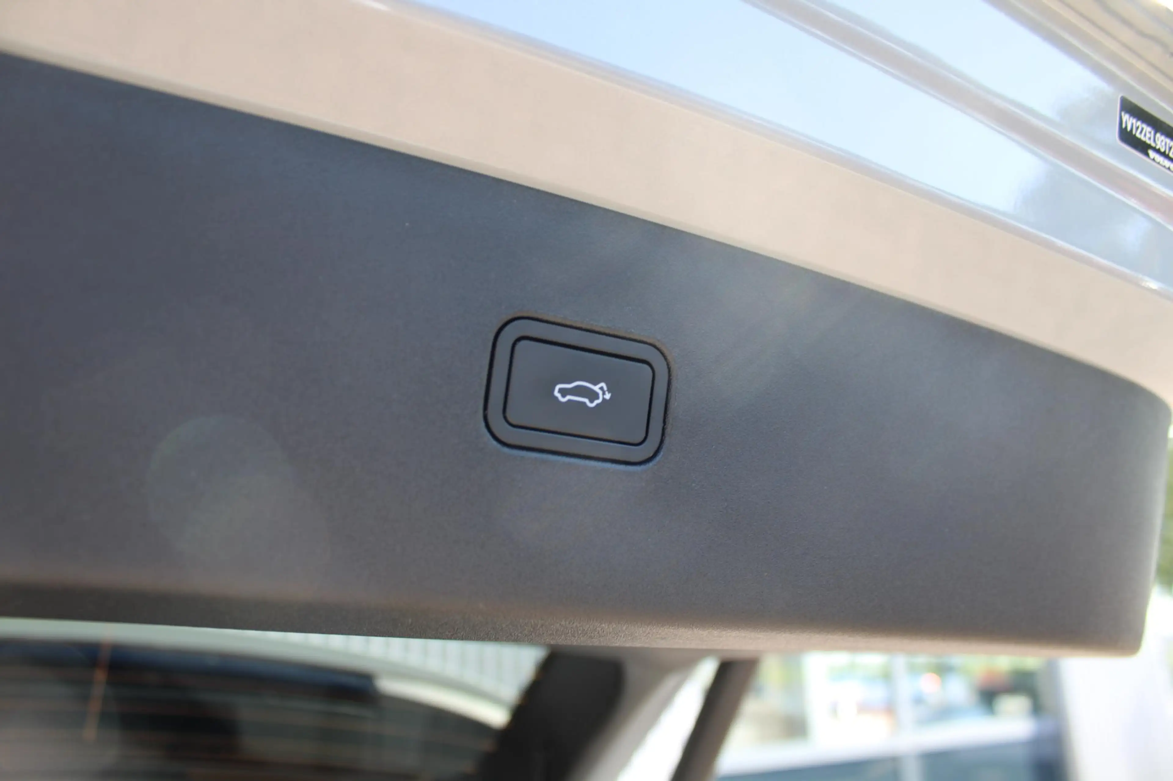Volvo EX30 Single Motor Extended Range Plus 69 kWh | Verwarmb — photo 11