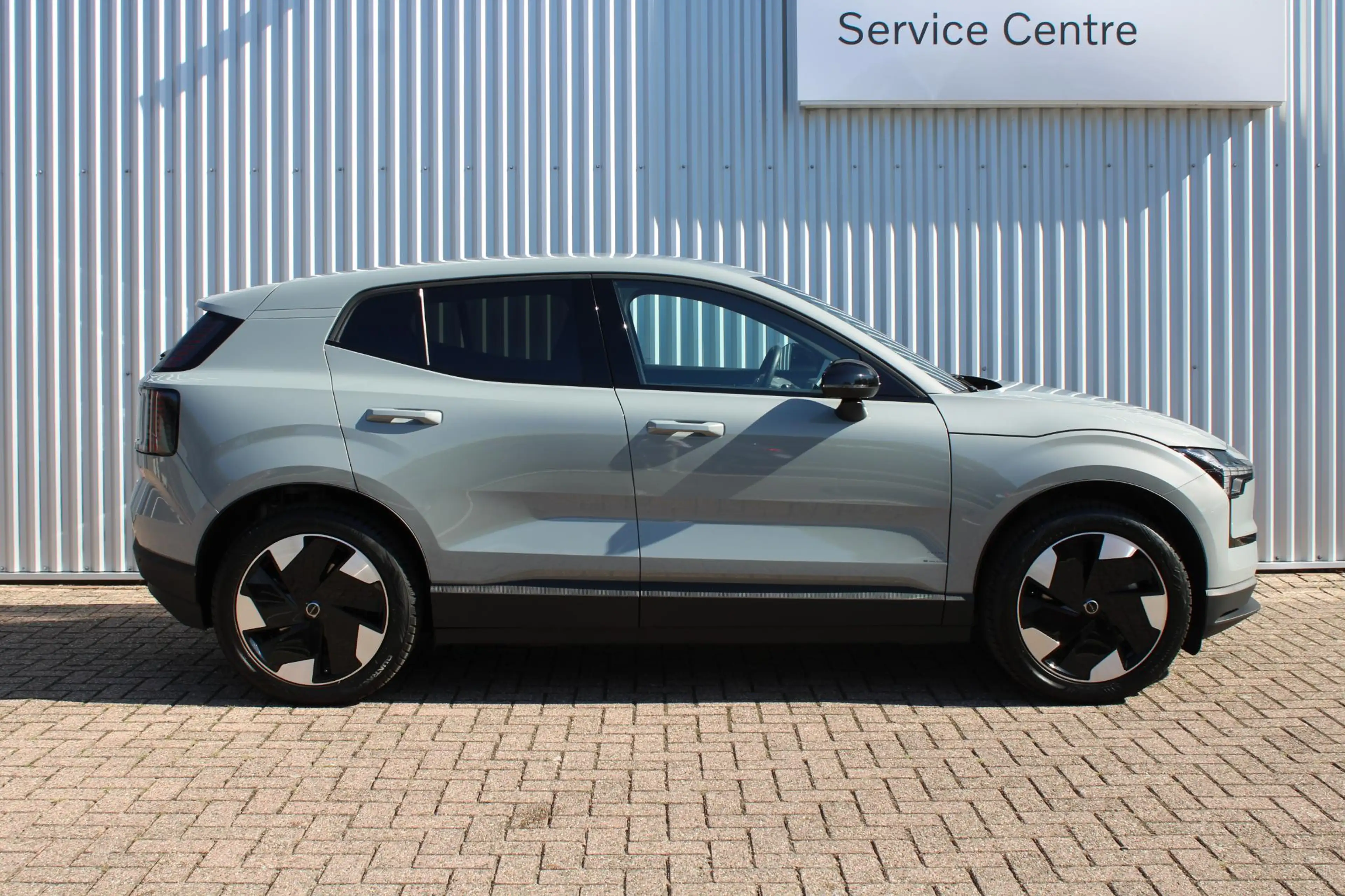 Volvo EX30 Single Motor Extended Range Plus 69 kWh | Verwarmb — photo 6