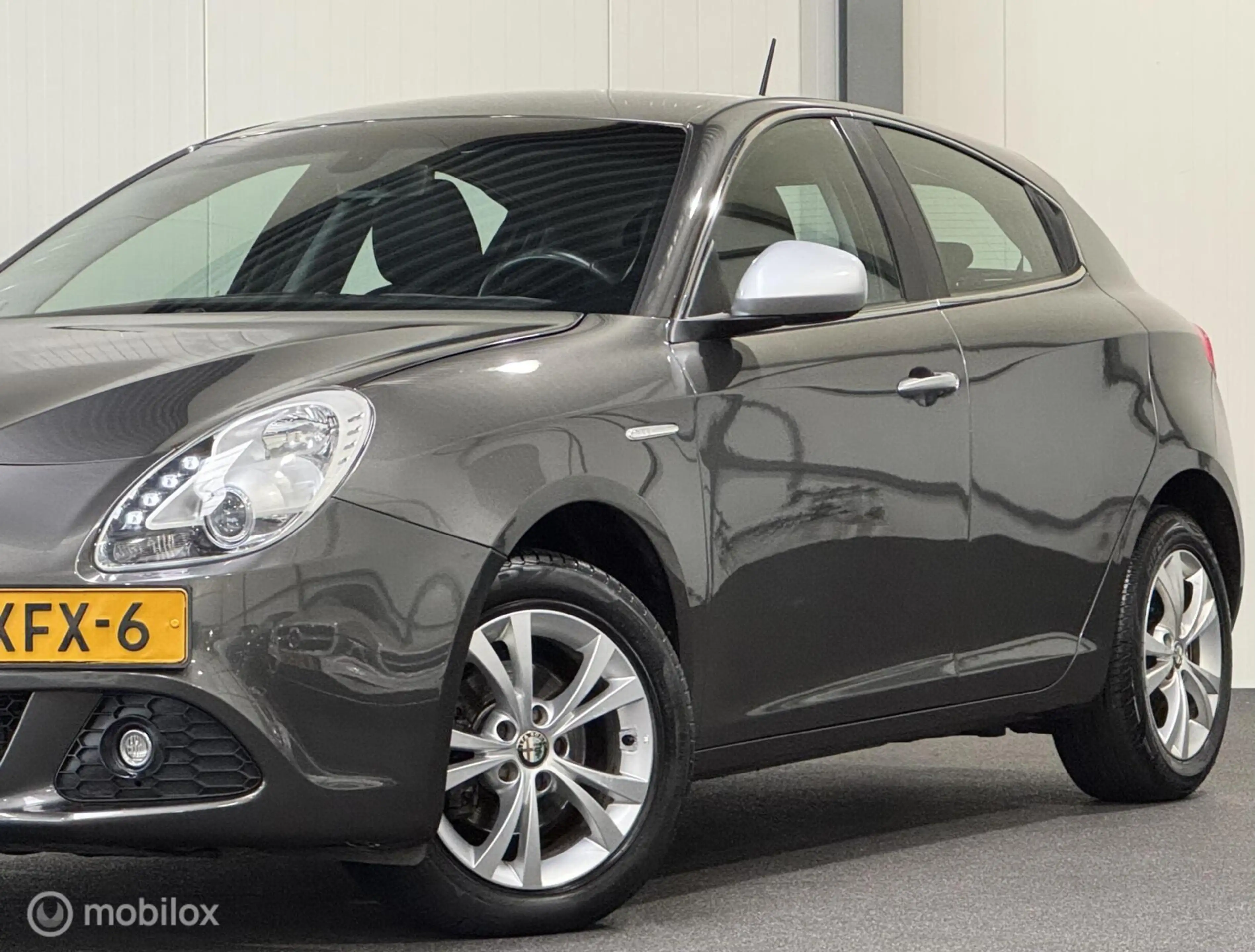 Alfa Romeo Giulietta 1.6 JTDm Distinctive — photo 13