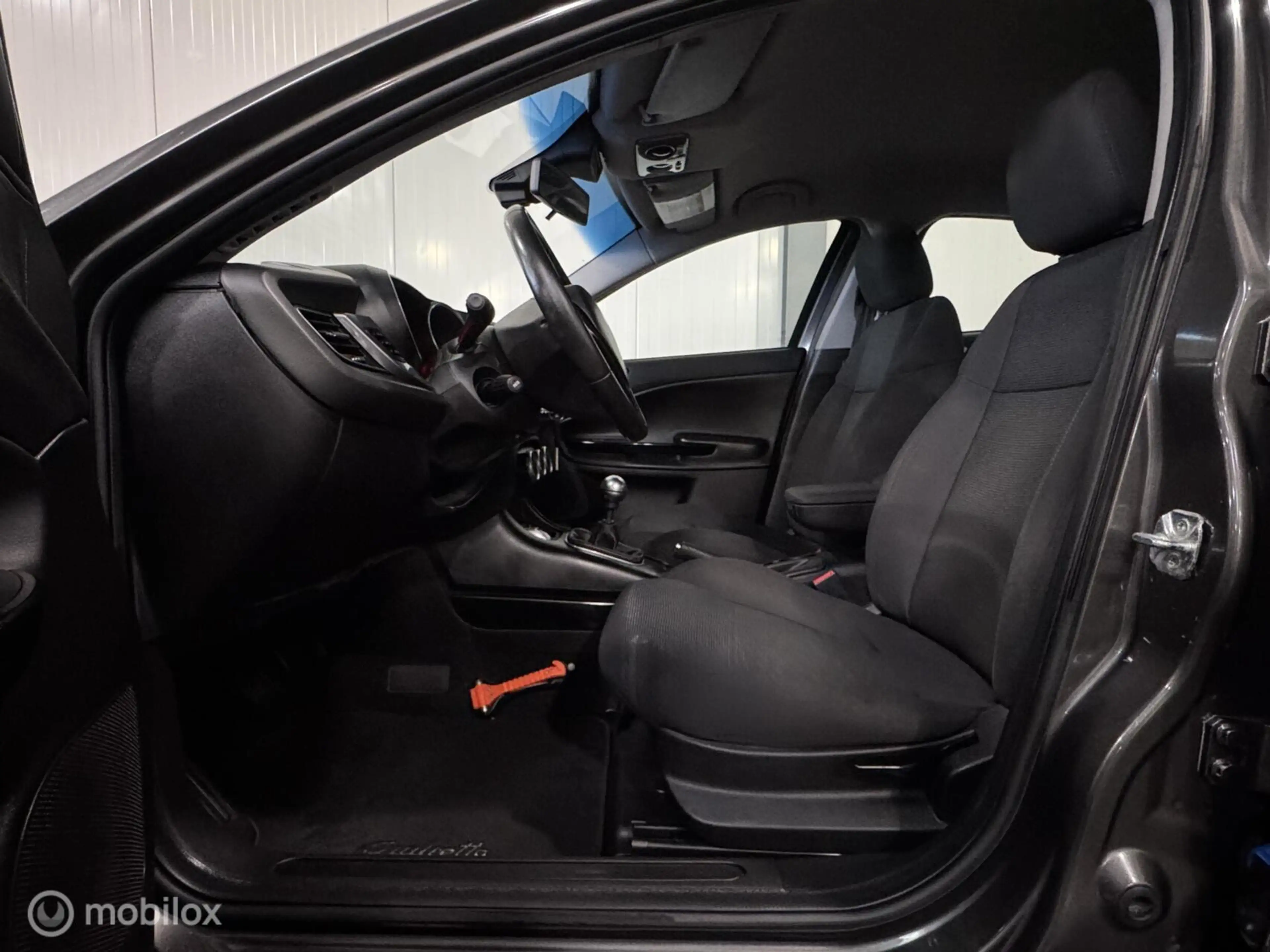 Alfa Romeo Giulietta 1.6 JTDm Distinctive — photo 9