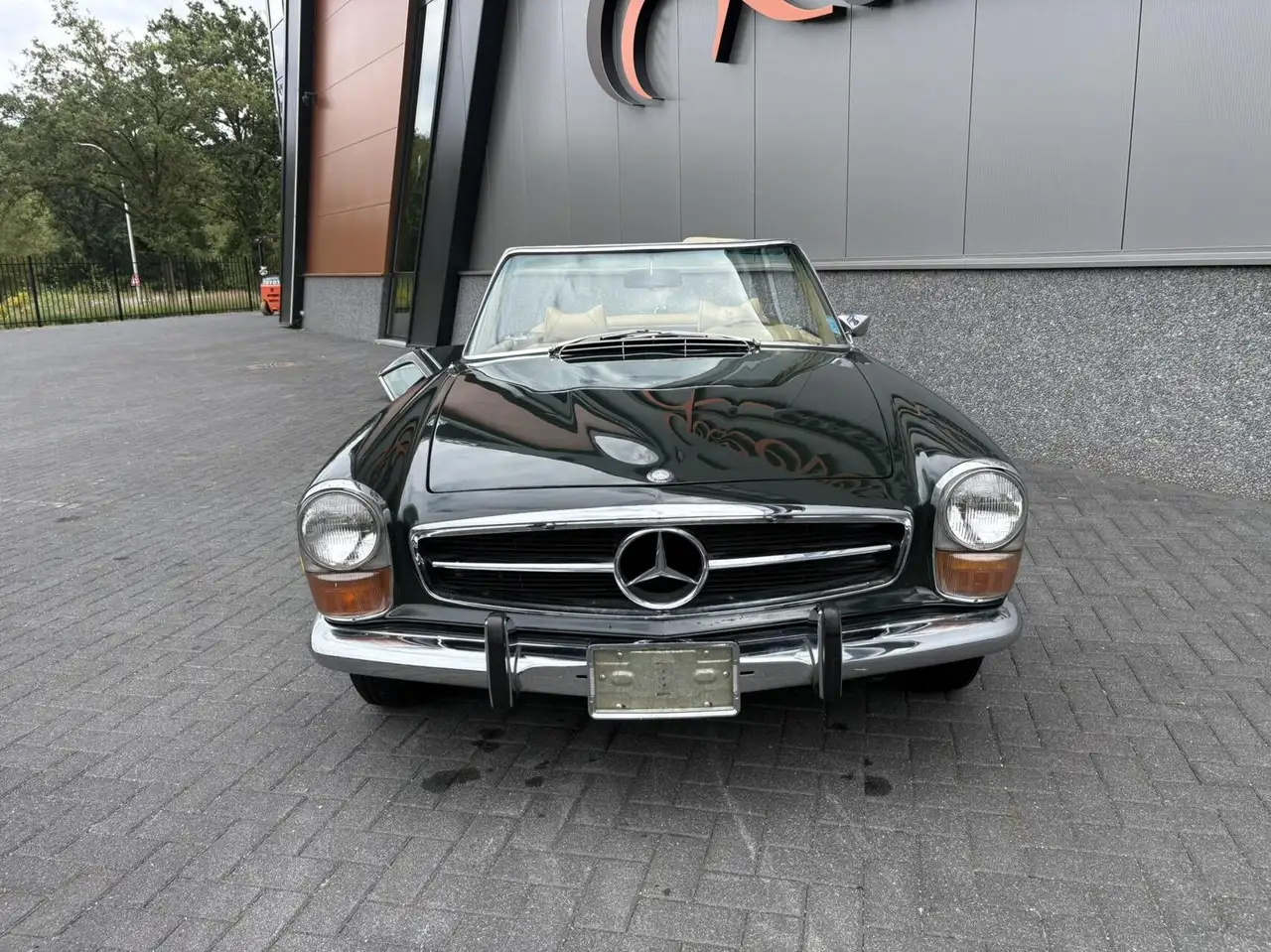 Mercedes-Benz SL 280 W113 Pagode, foto 2
