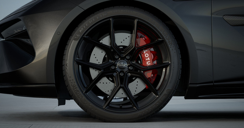 Lotus Emeya 600 SPORT SE - STELLAR BLACK - JASPER LEATHER — photo 4