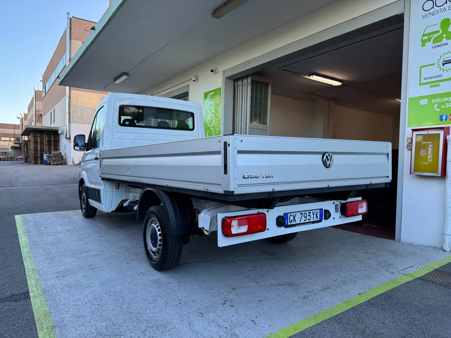 Volkswagen Crafter 2.0TDI CASSONE FISSO 3,5M UNIPRO GARANZIA 24 MESI Weiß - 2