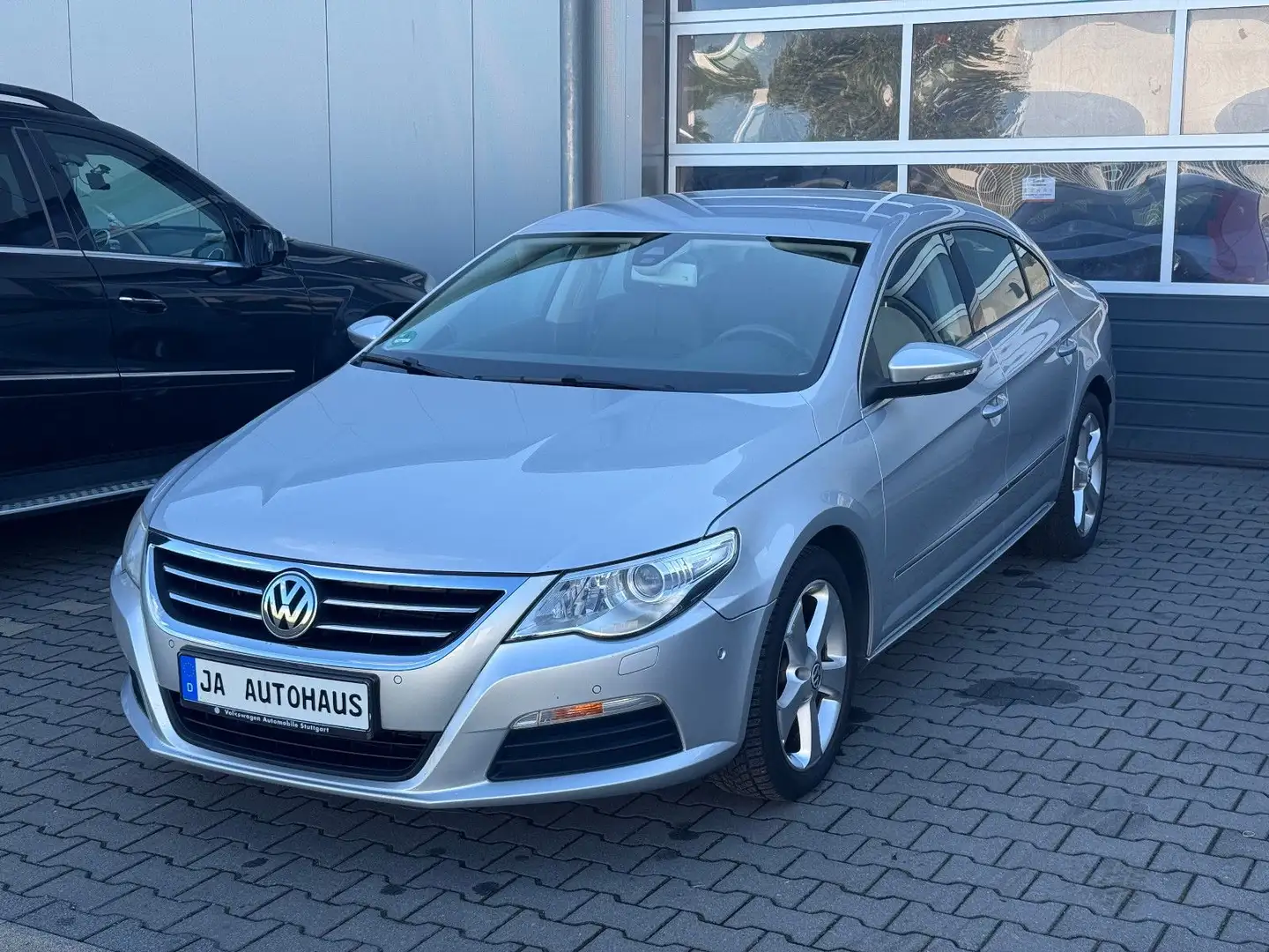 Volkswagen Passat CC 1.8 TSI Leder Dynaudio Navi 2 Hand Silber - 1