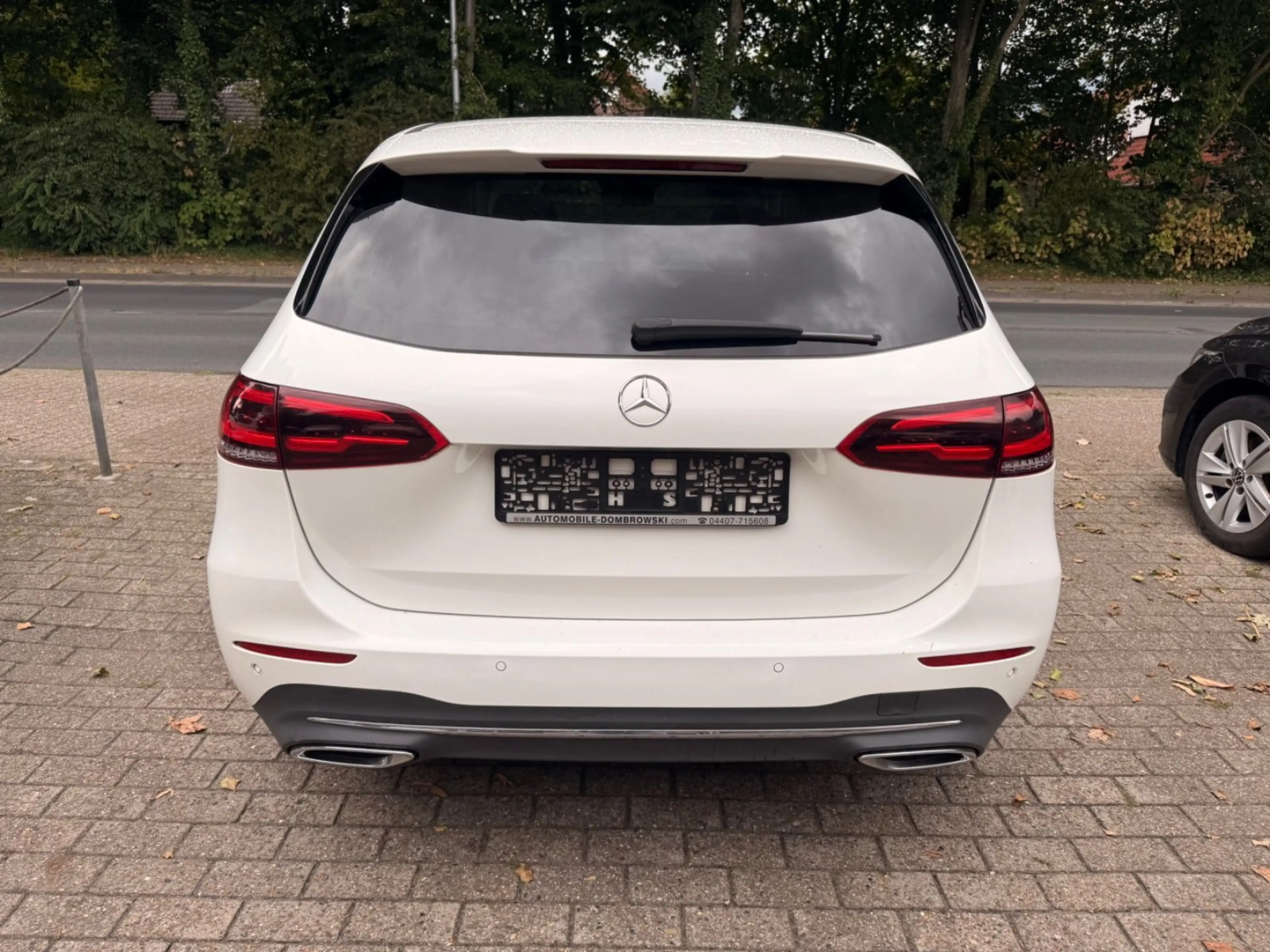 Mercedes-Benz B 220 4Matic*Navi*SZH*Schaltw.*Schiebedach — photo 11