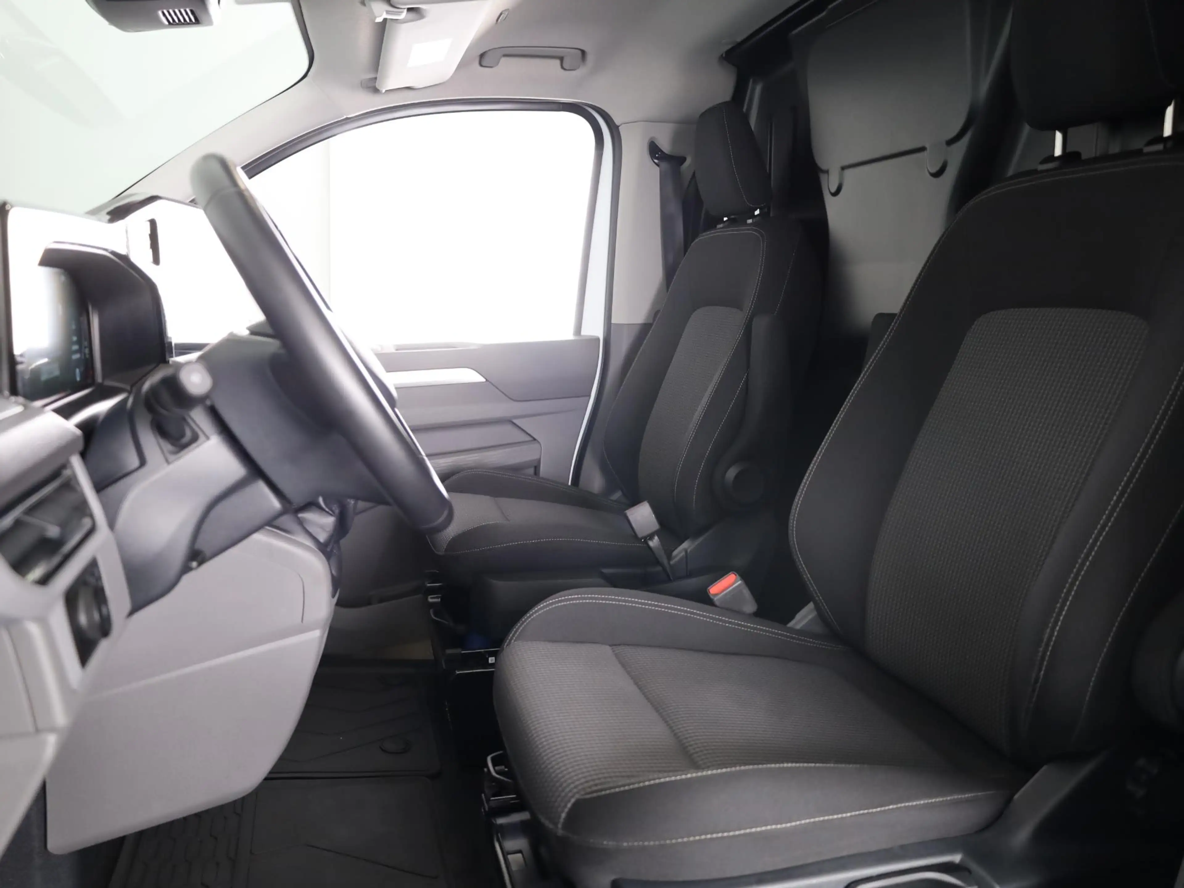 Volkswagen Transporter 2.0 TDI L1H1 28 Life Intro 110 pk | Verlengde gara — photo 5