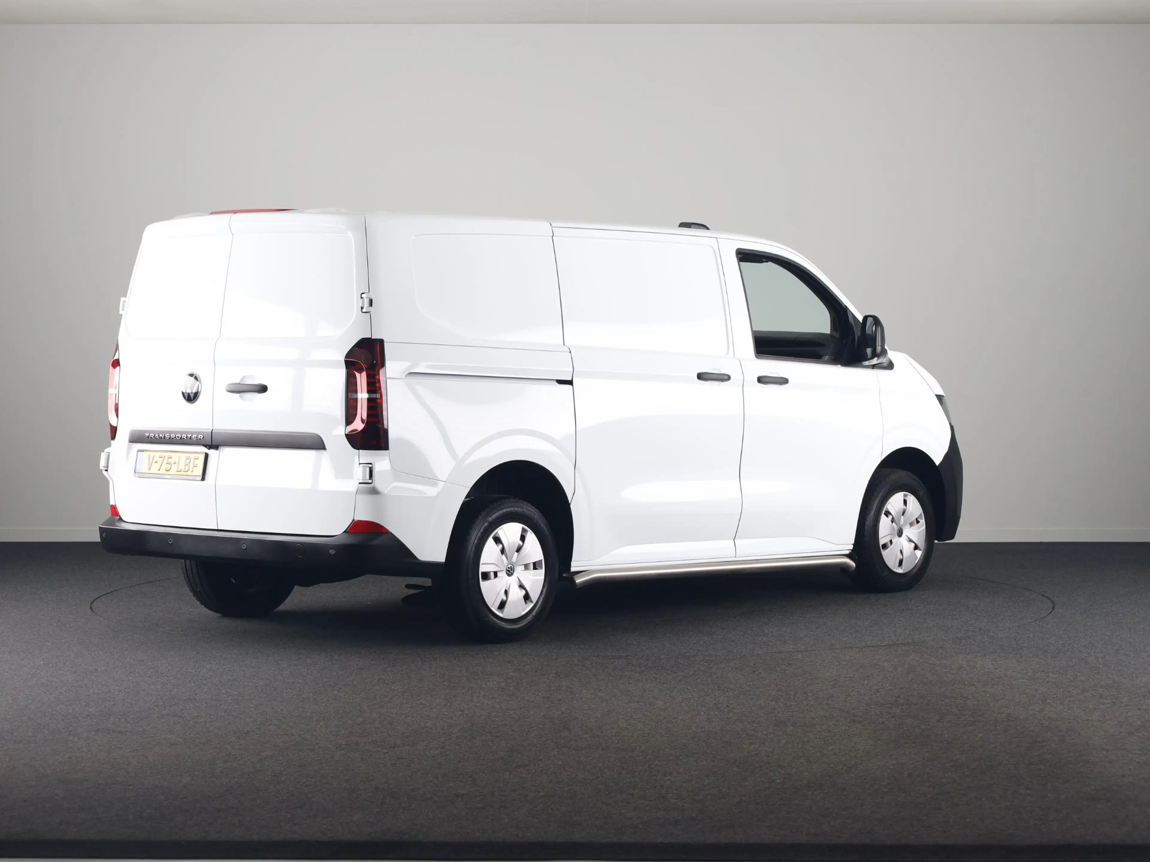 Volkswagen Transporter 2.0 TDI L1H1 28 Life Intro 110 pk | Verlengde gara — photo 3