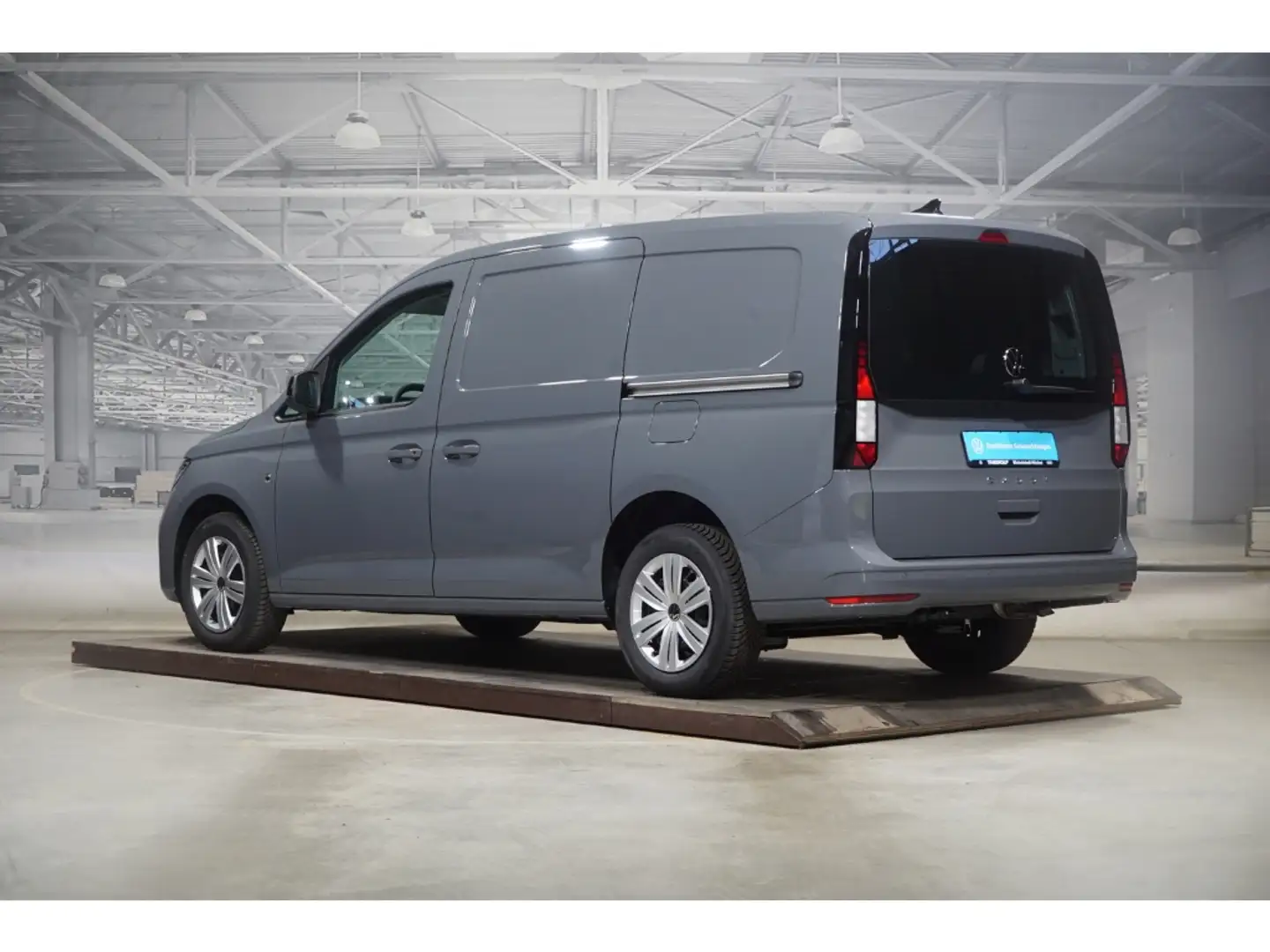 Volkswagen Caddy Cargo 1.5 TSI AHK LED NAVI Grau - 2