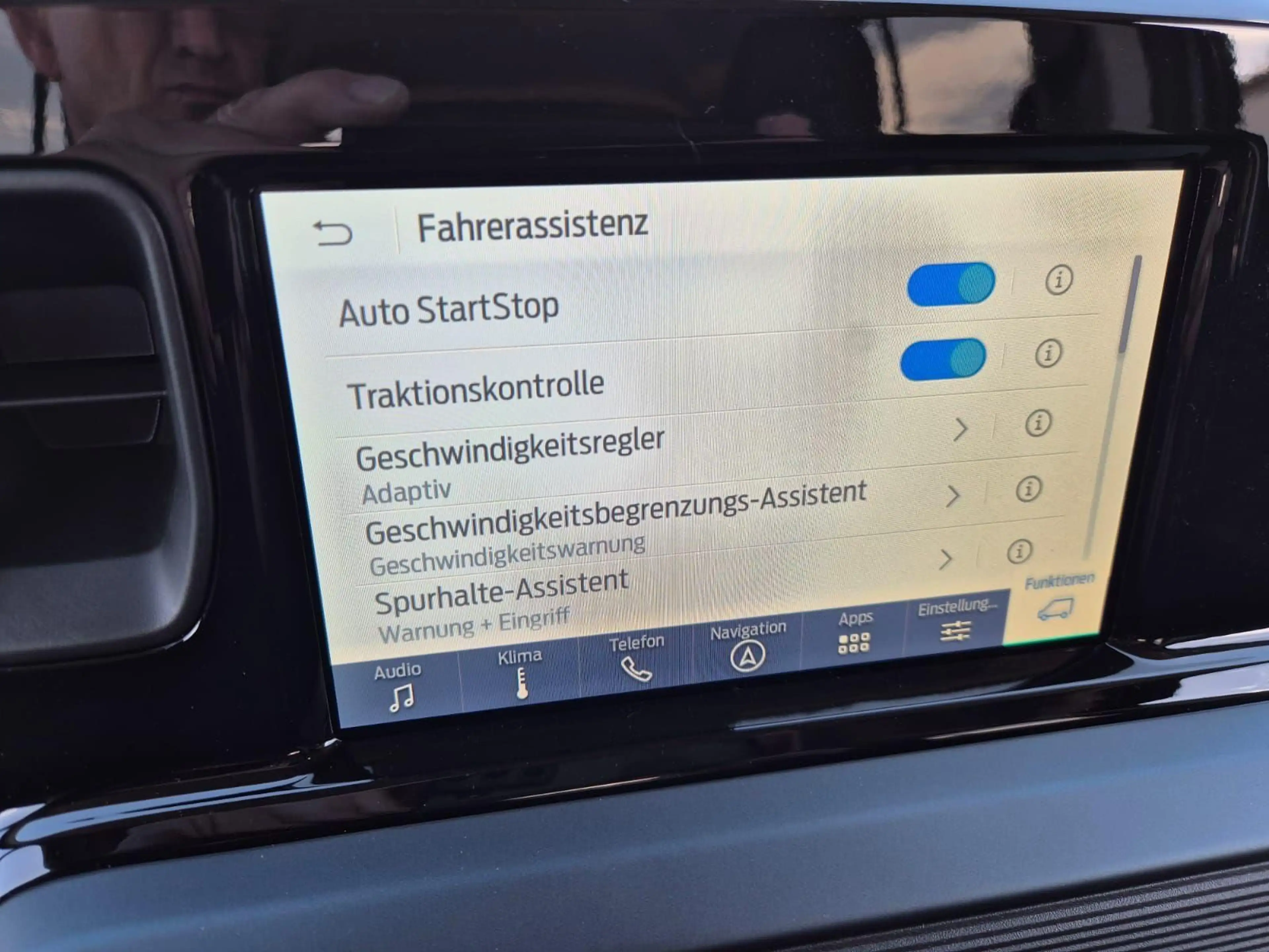 Ford Tourneo Courier 1.0 EcoBoost 125PS Active Teil- — photo 24