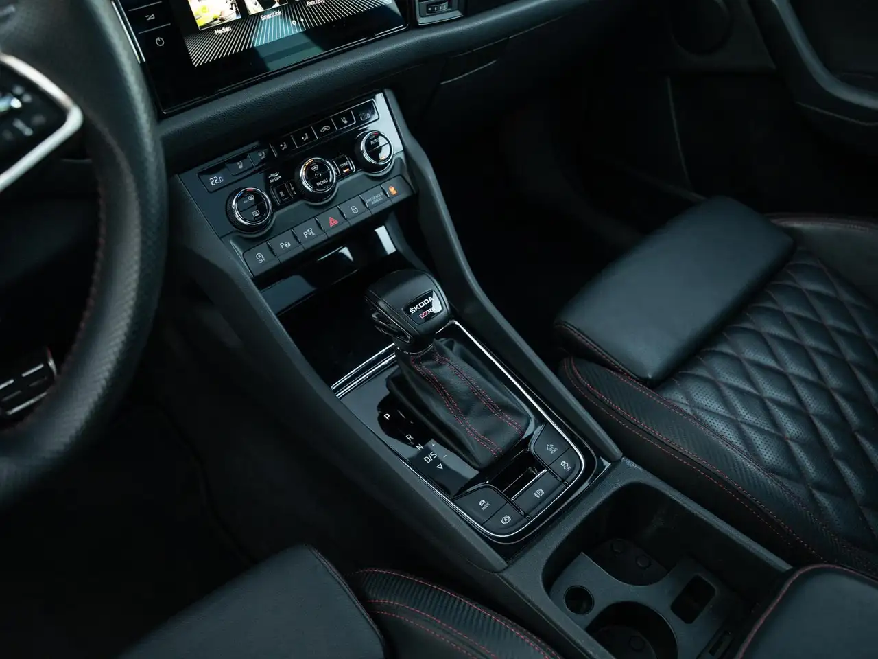 Skoda Kodiaq RS 4x4 AHK PANO 360° Columbus Traveller+, миниатюра 28